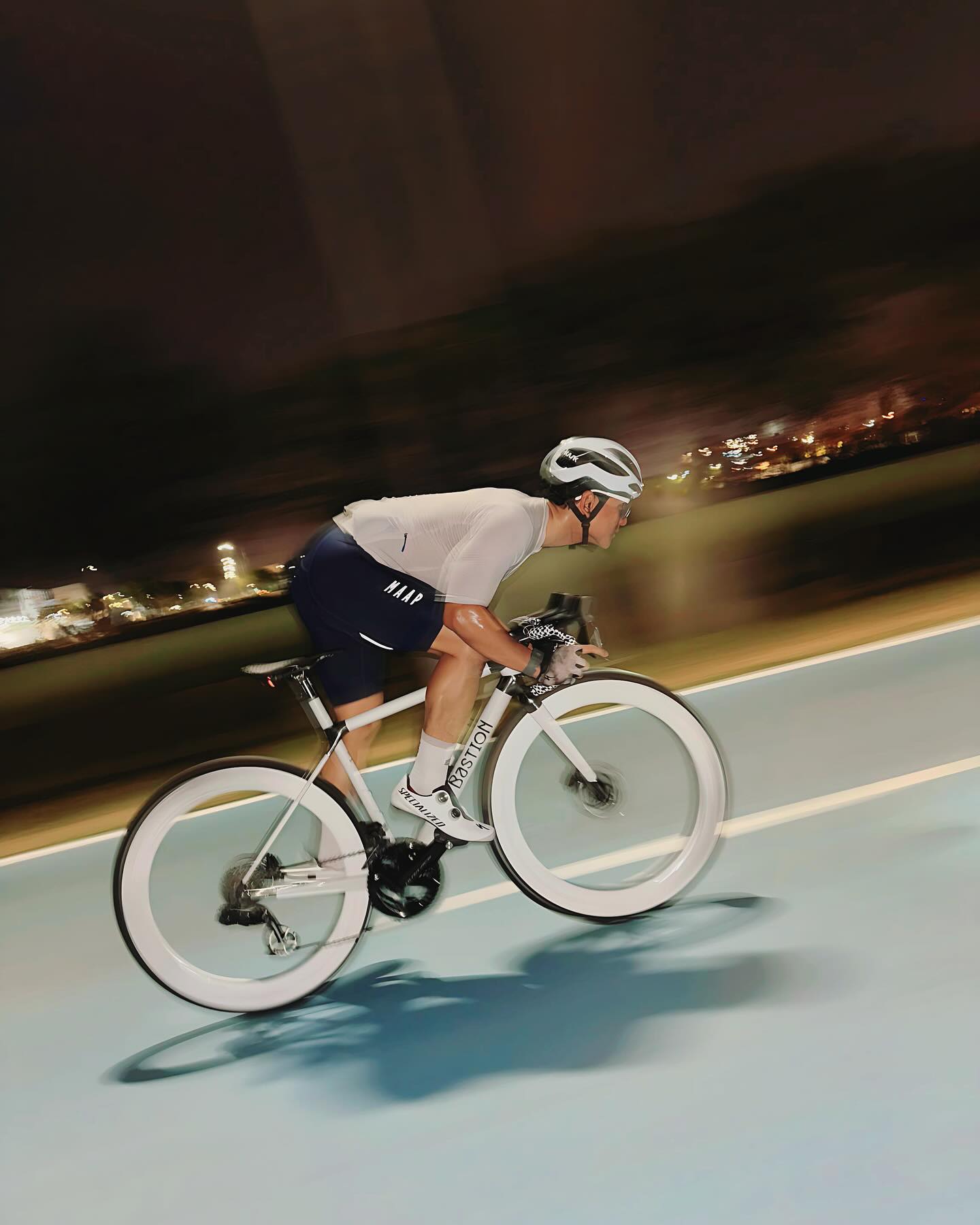 กัน - นภัทร อินทร์ใจเอื้อ