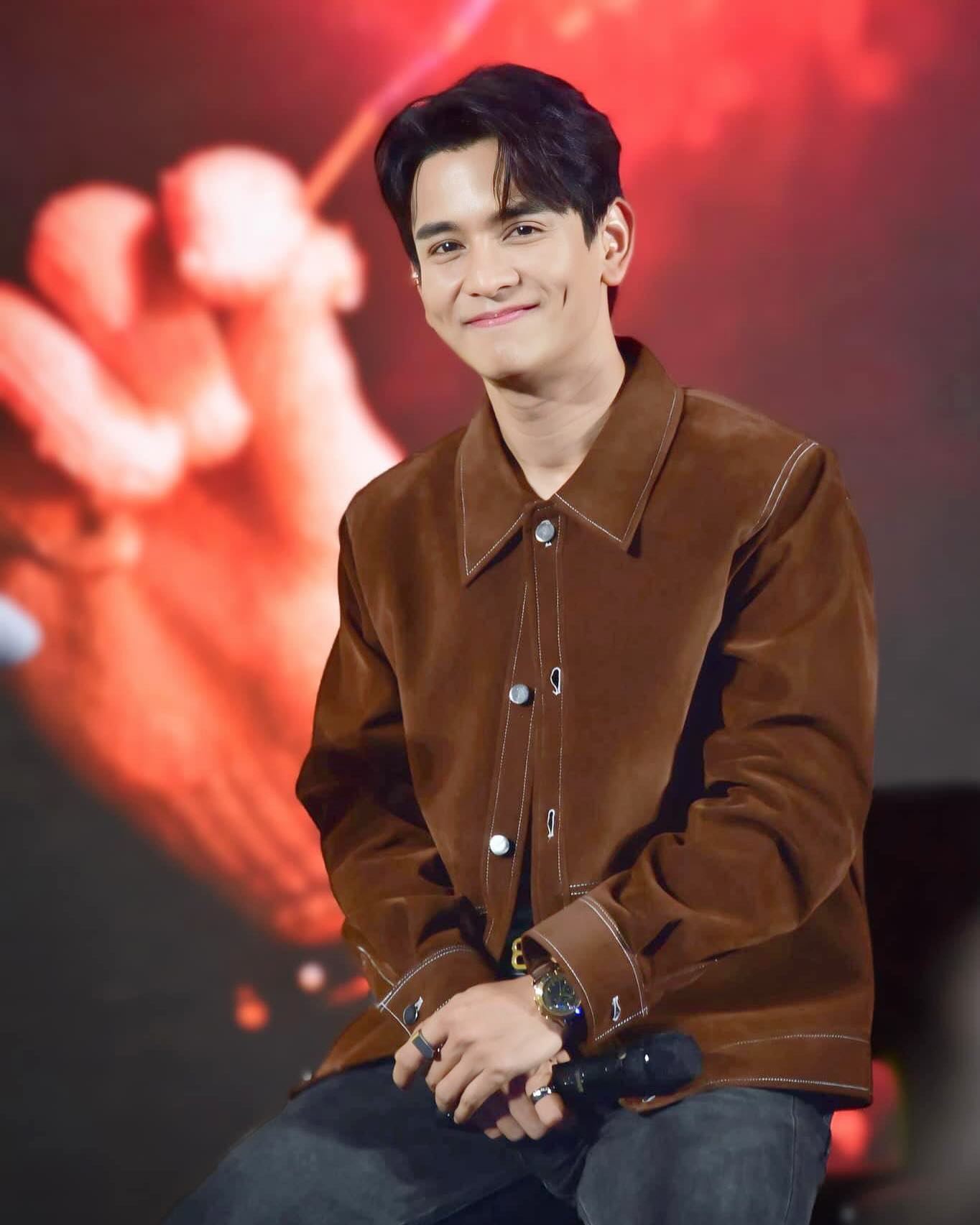กัน - นภัทร อินทร์ใจเอื้อ