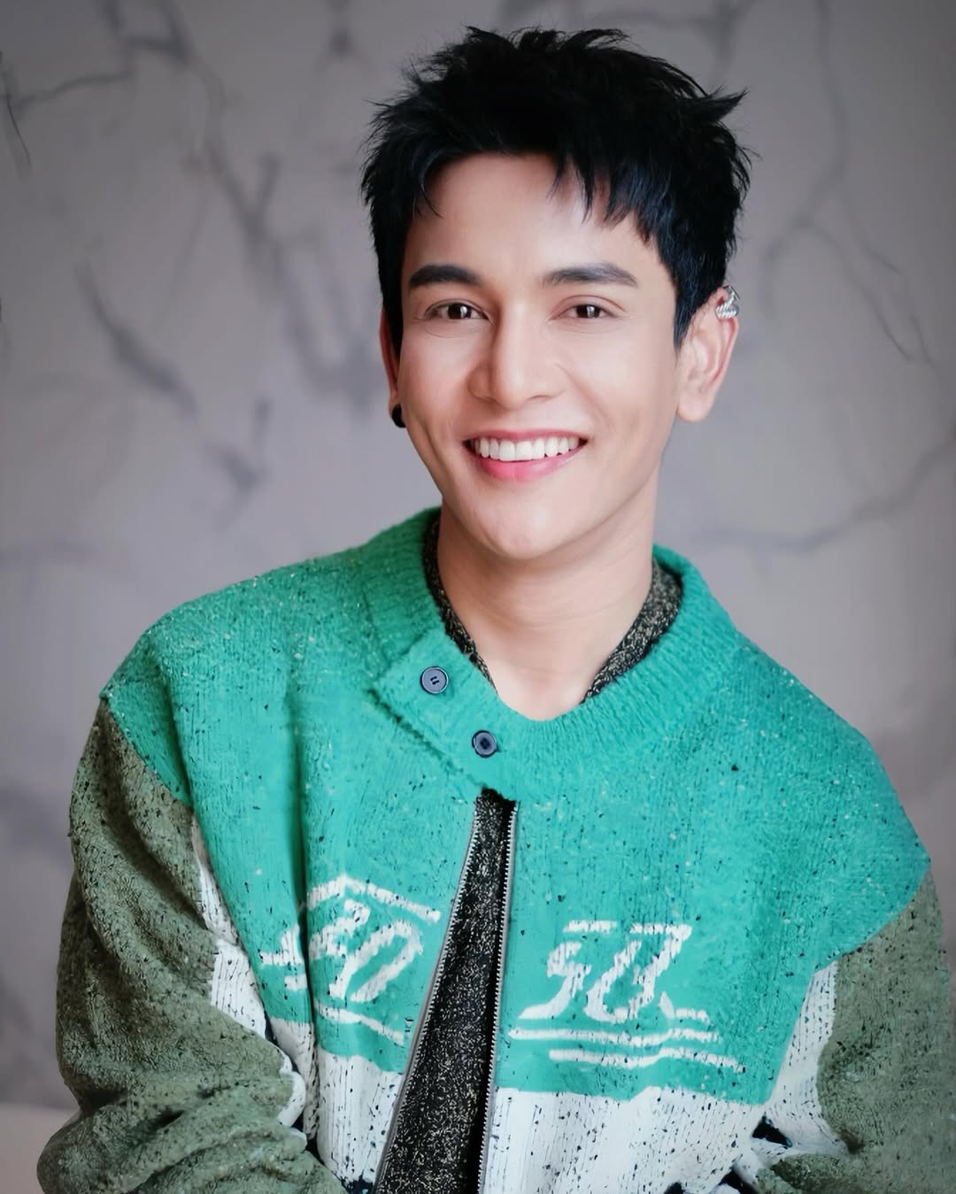 กัน - นภัทร อินทร์ใจเอื้อ