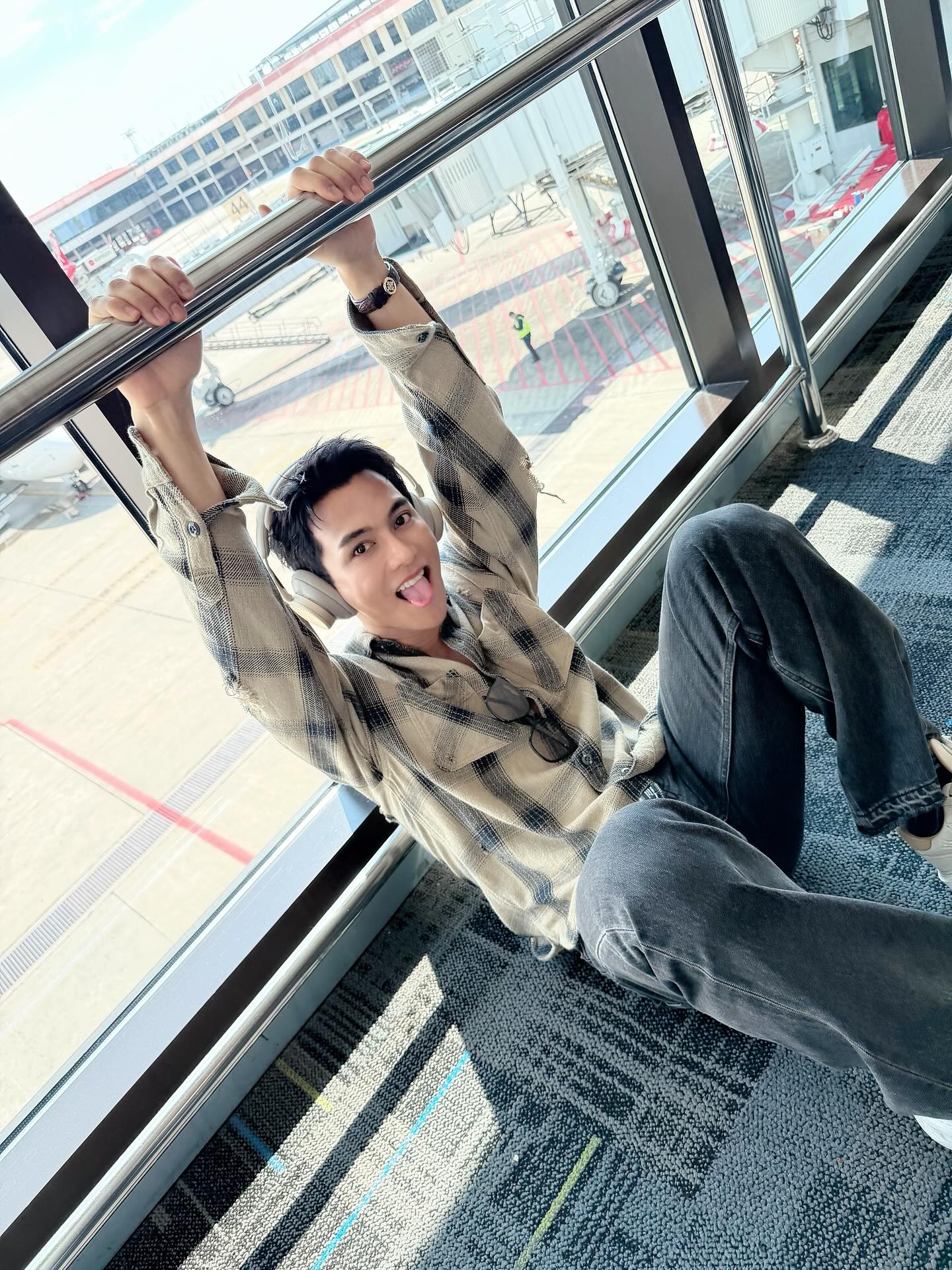 กัน - นภัทร อินทร์ใจเอื้อ