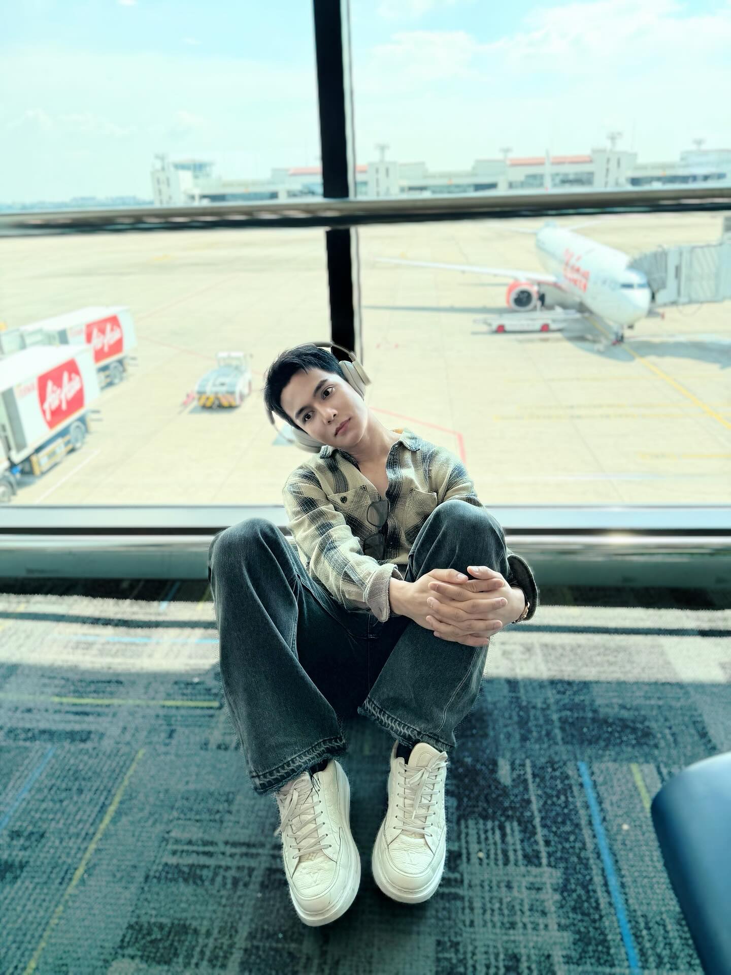 กัน - นภัทร อินทร์ใจเอื้อ