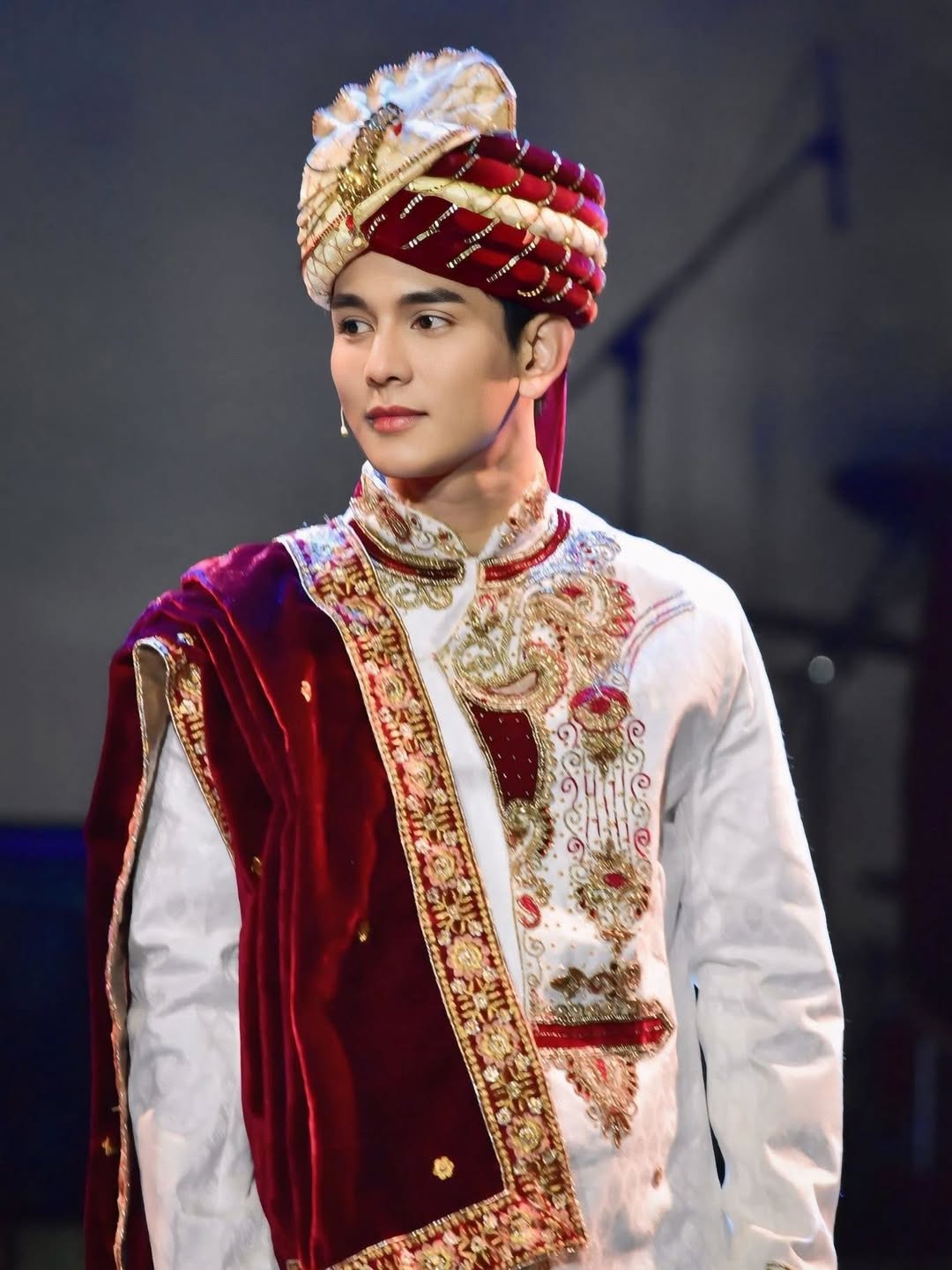 กัน - นภัทร อินทร์ใจเอื้อ