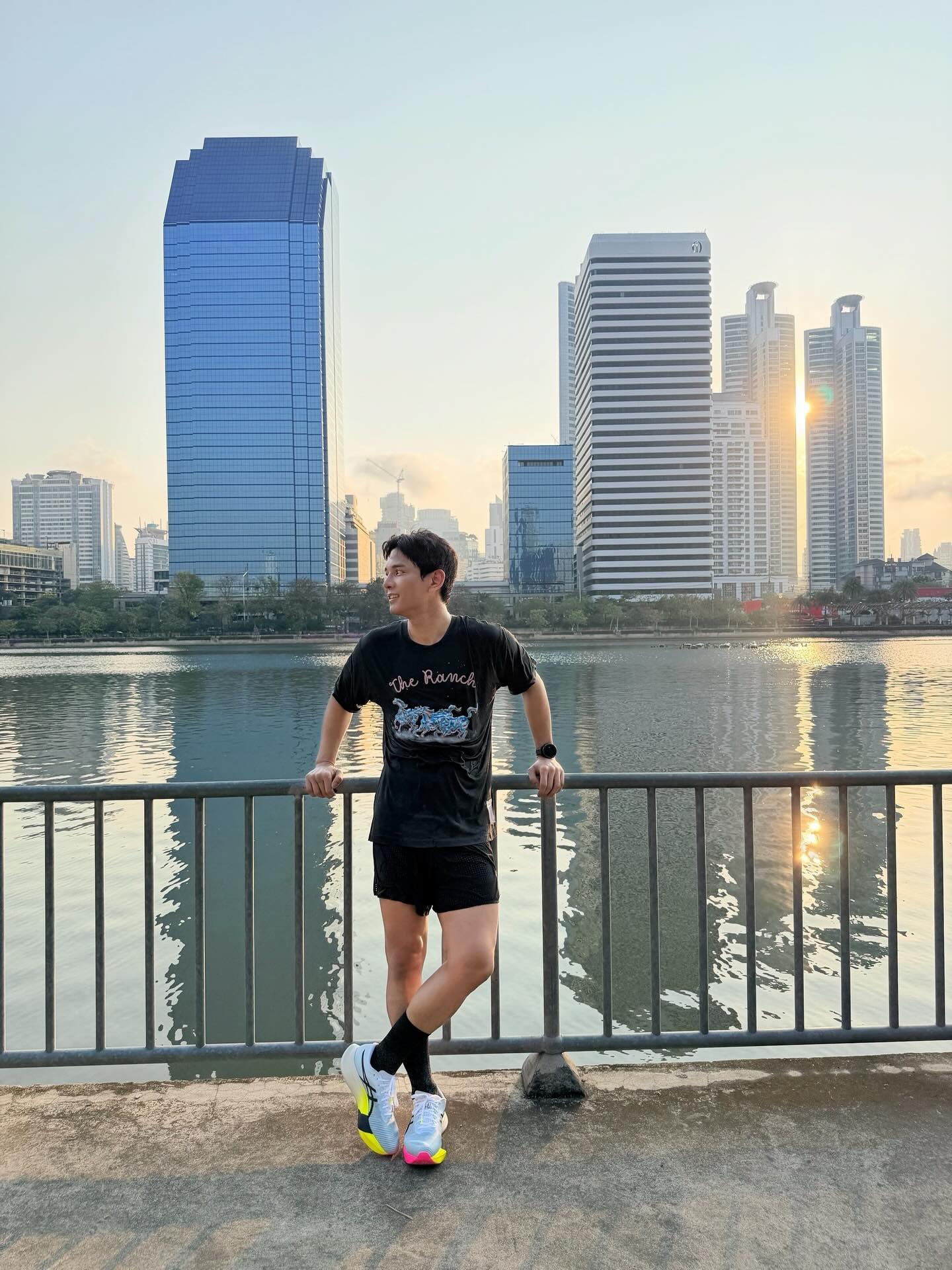 กัน - นภัทร อินทร์ใจเอื้อ