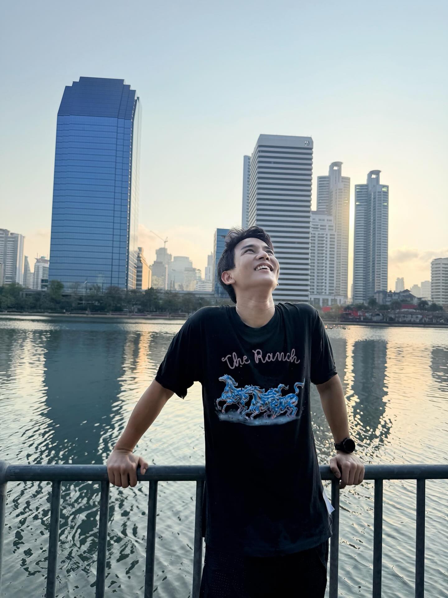 กัน - นภัทร อินทร์ใจเอื้อ