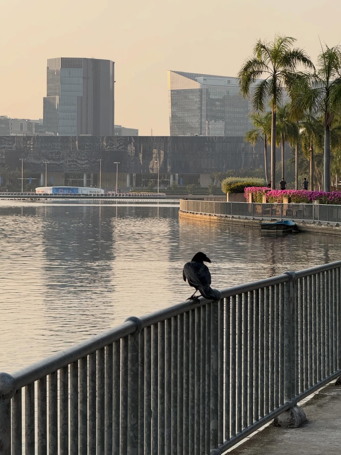 กัน - นภัทร อินทร์ใจเอื้อ