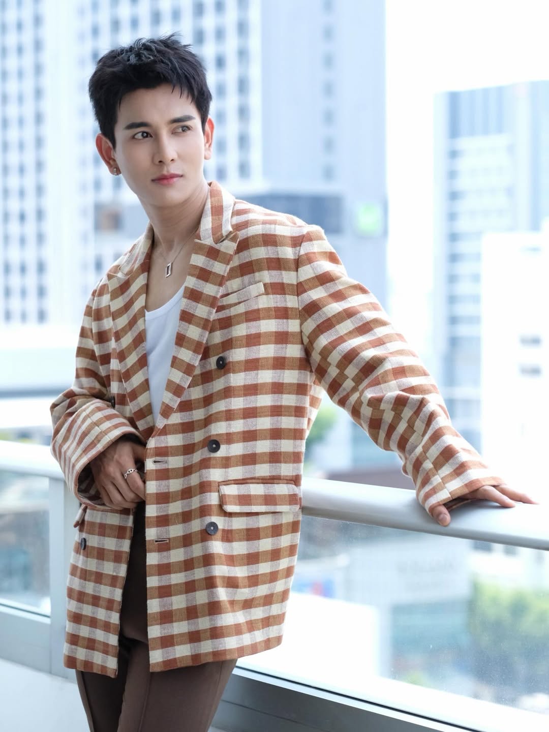 กัน - นภัทร อินทร์ใจเอื้อ