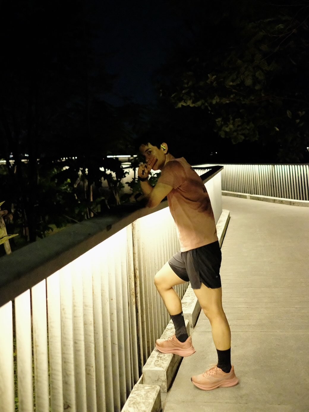 กัน - นภัทร อินทร์ใจเอื้อ