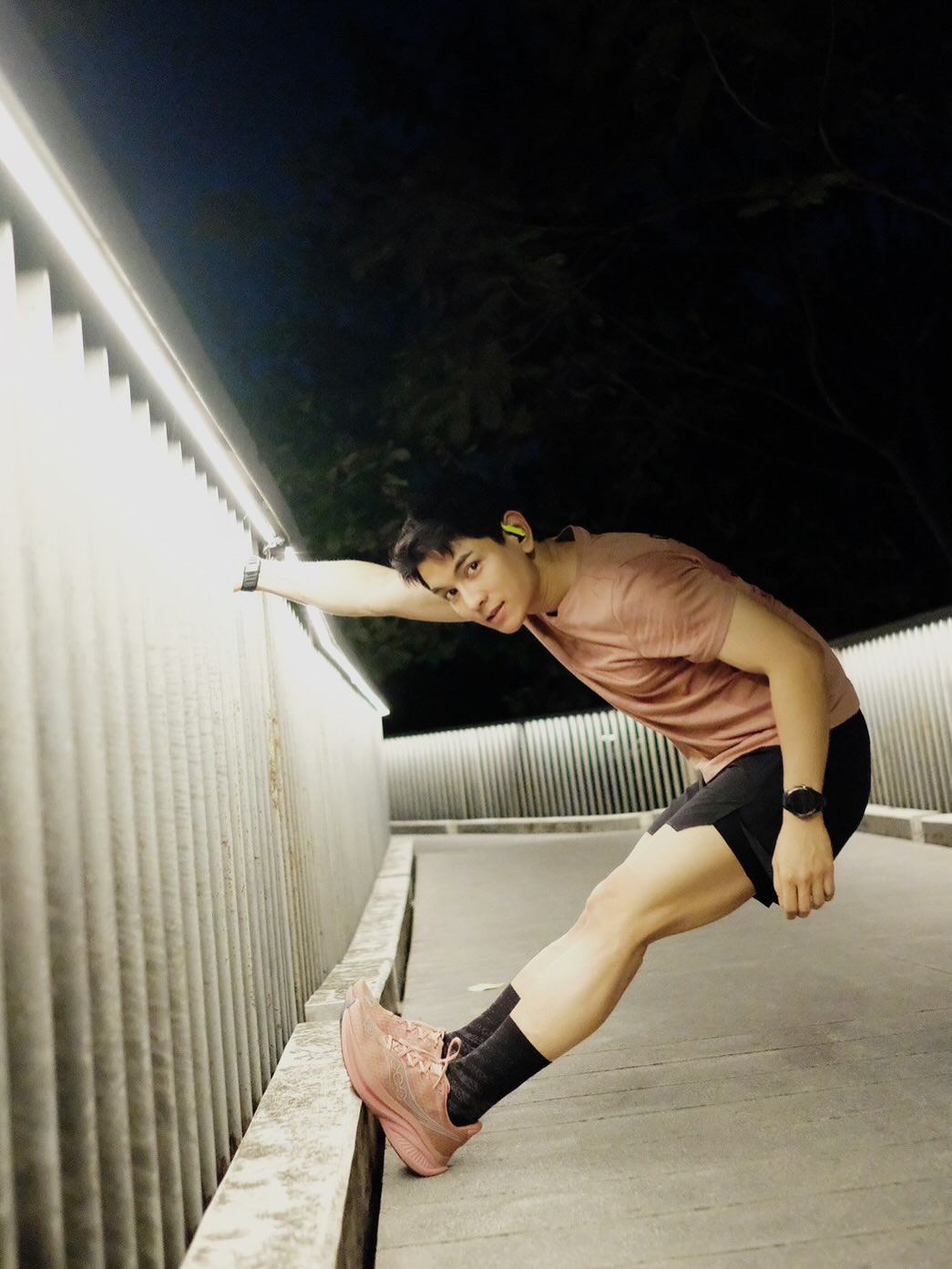 กัน - นภัทร อินทร์ใจเอื้อ