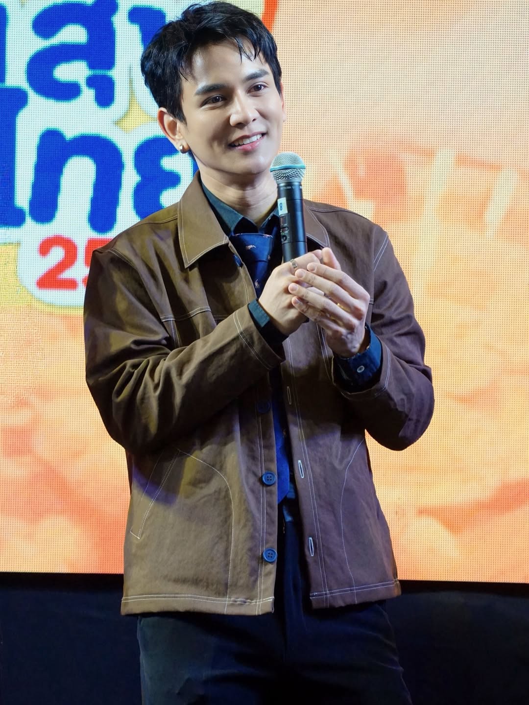 กัน - นภัทร อินทร์ใจเอื้อ