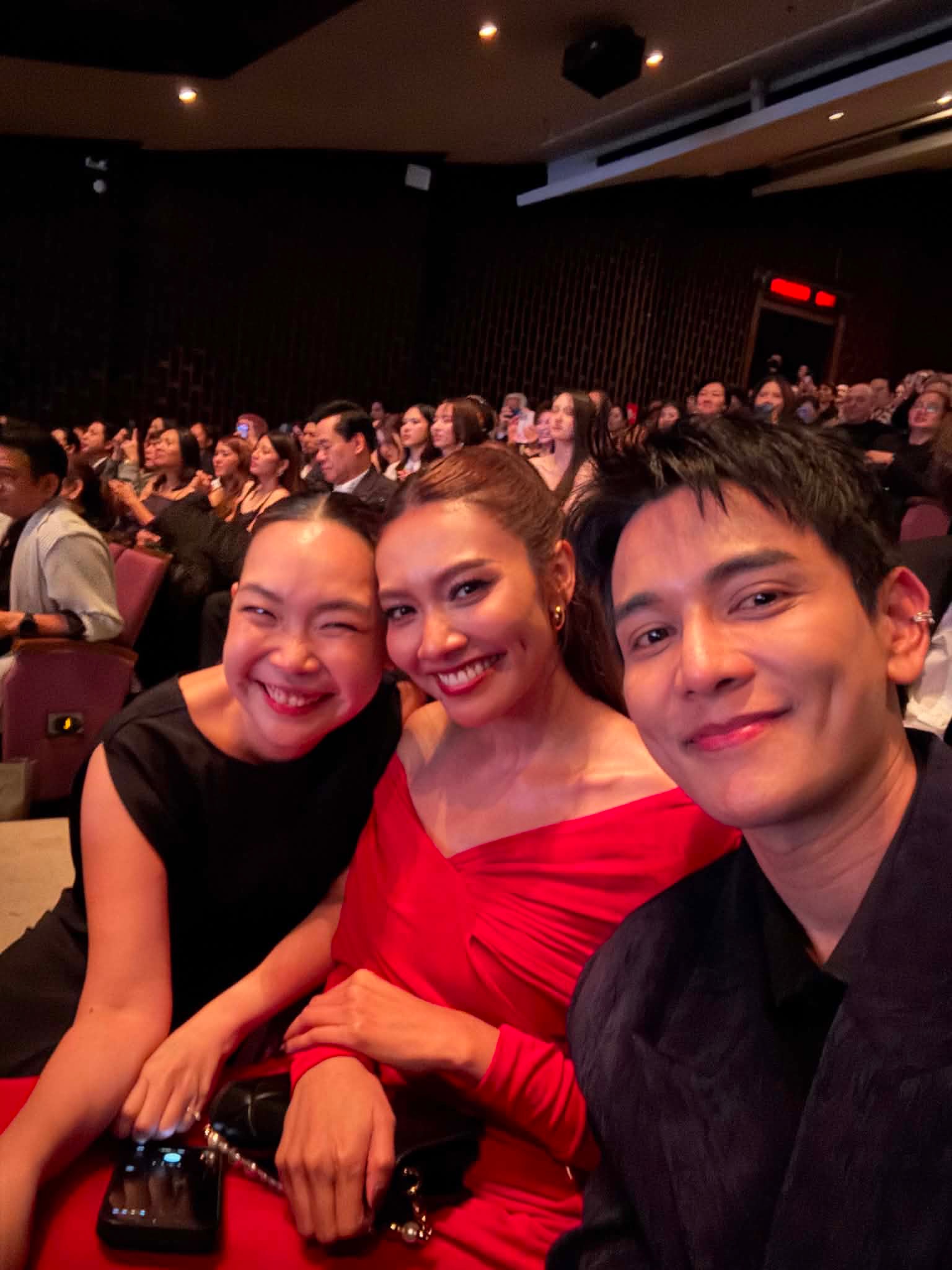 กัน - นภัทร อินทร์ใจเอื้อ