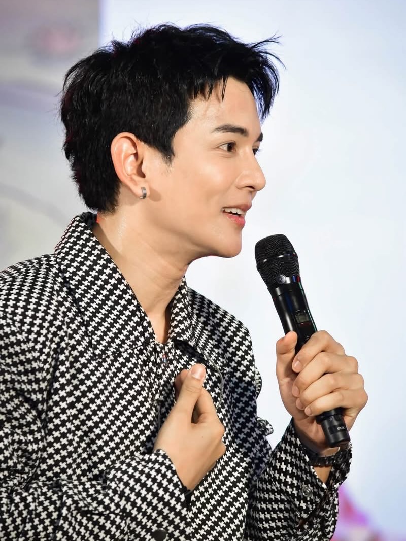 กัน - นภัทร อินทร์ใจเอื้อ