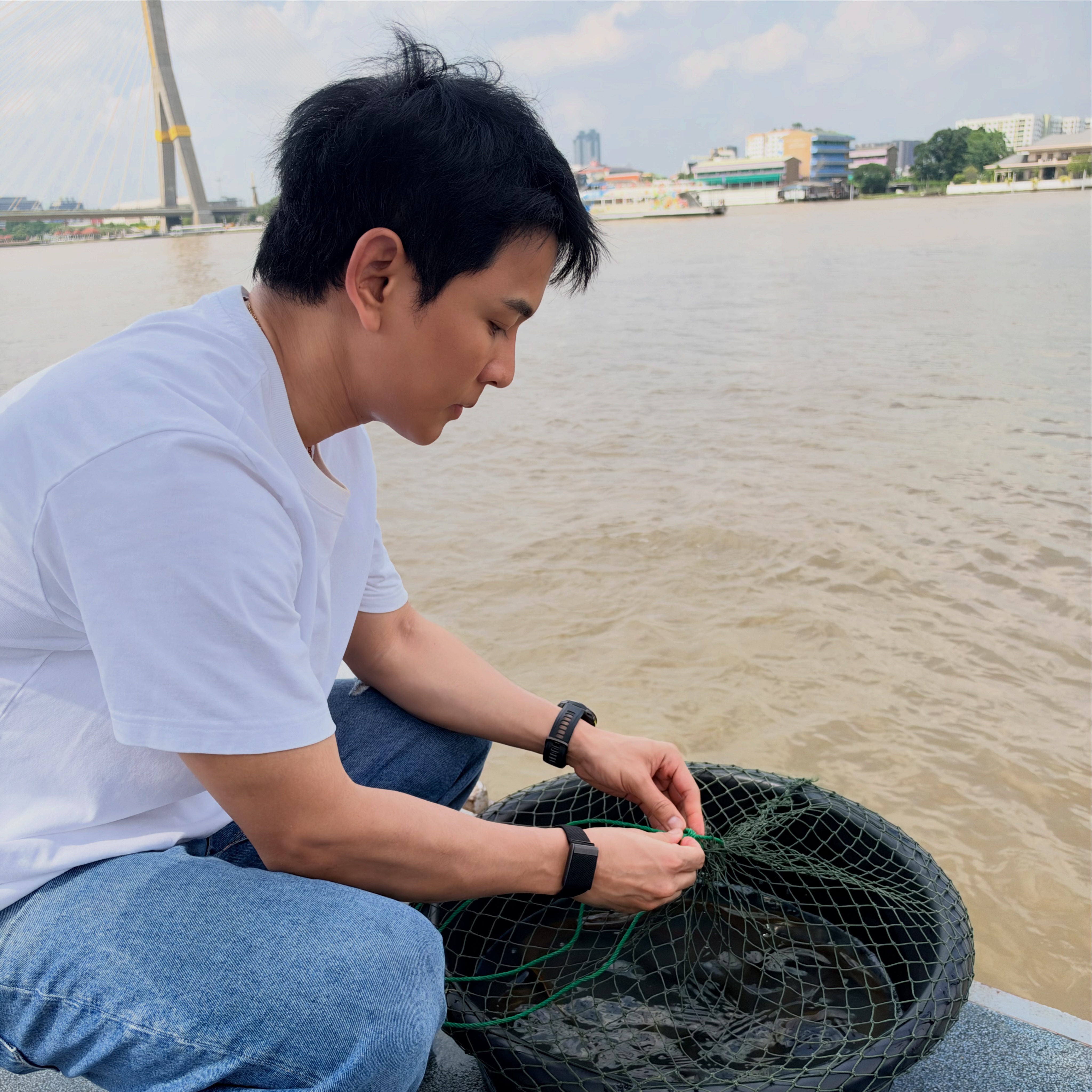 กัน - นภัทร อินทร์ใจเอื้อ