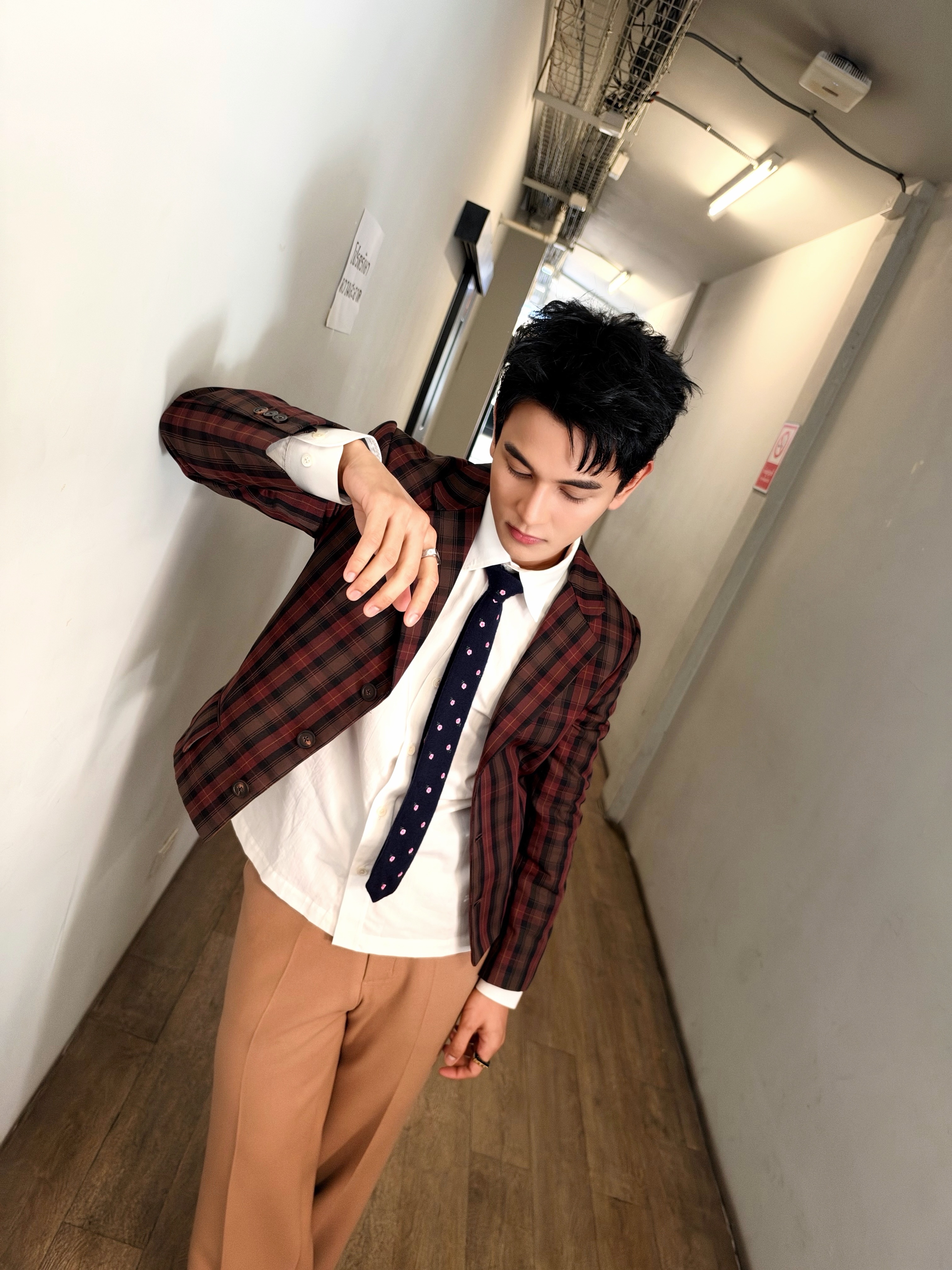 กัน - นภัทร อินทร์ใจเอื้อ