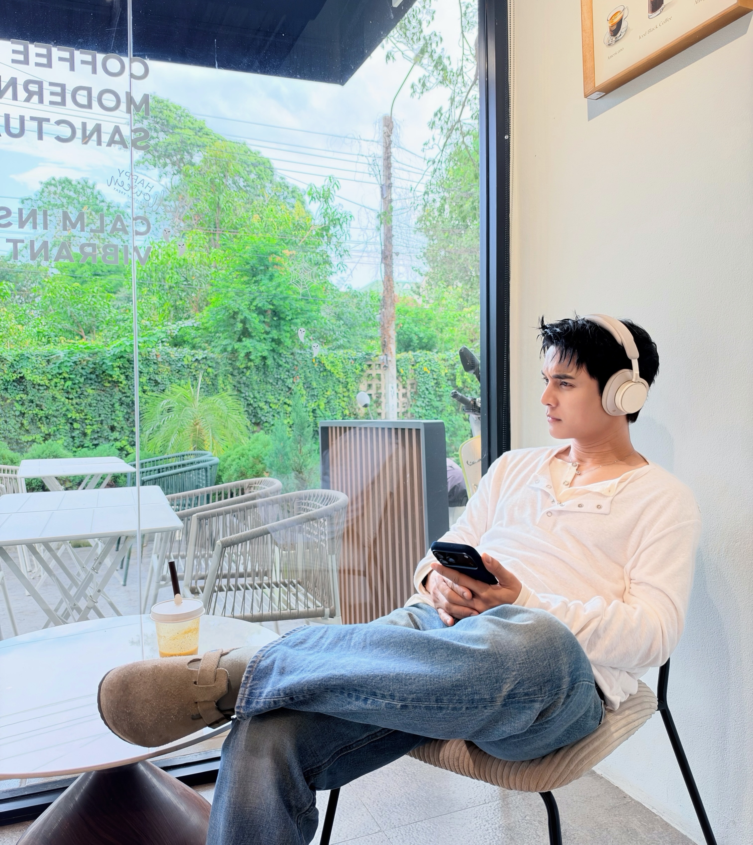 กัน - นภัทร อินทร์ใจเอื้อ