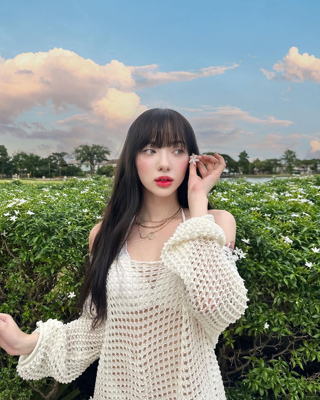 พลอยชมพู - ญานนีน ภารวี ไวเกล