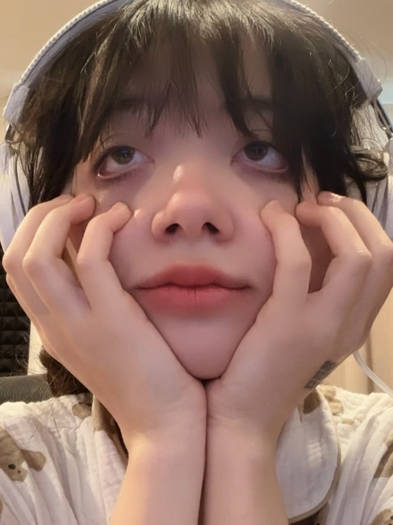 พลอยชมพู - ญานนีน ภารวี ไวเกล