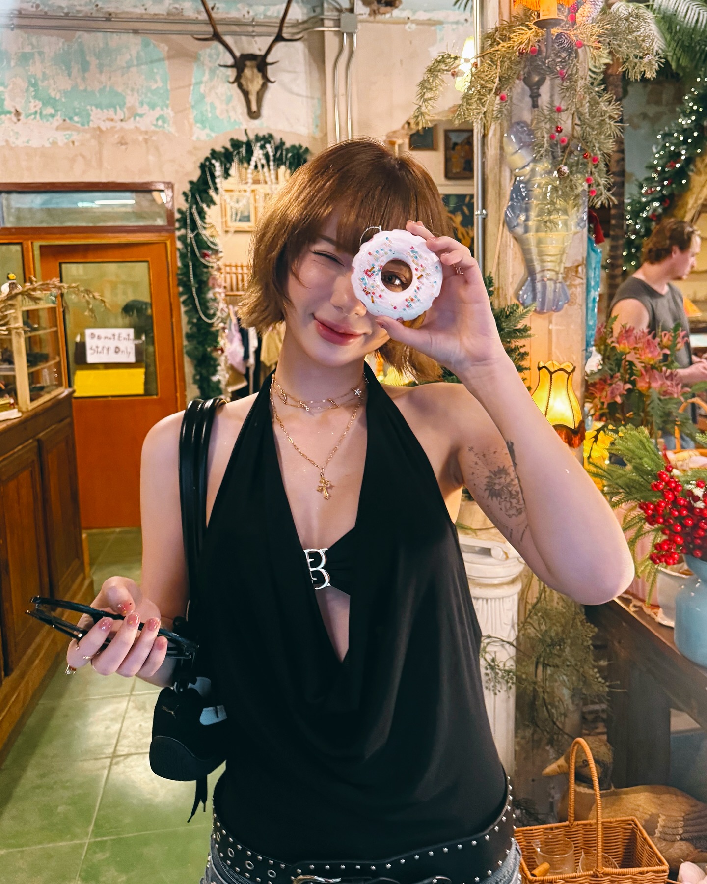 พลอยชมพู - ญานนีน ภารวี ไวเกล