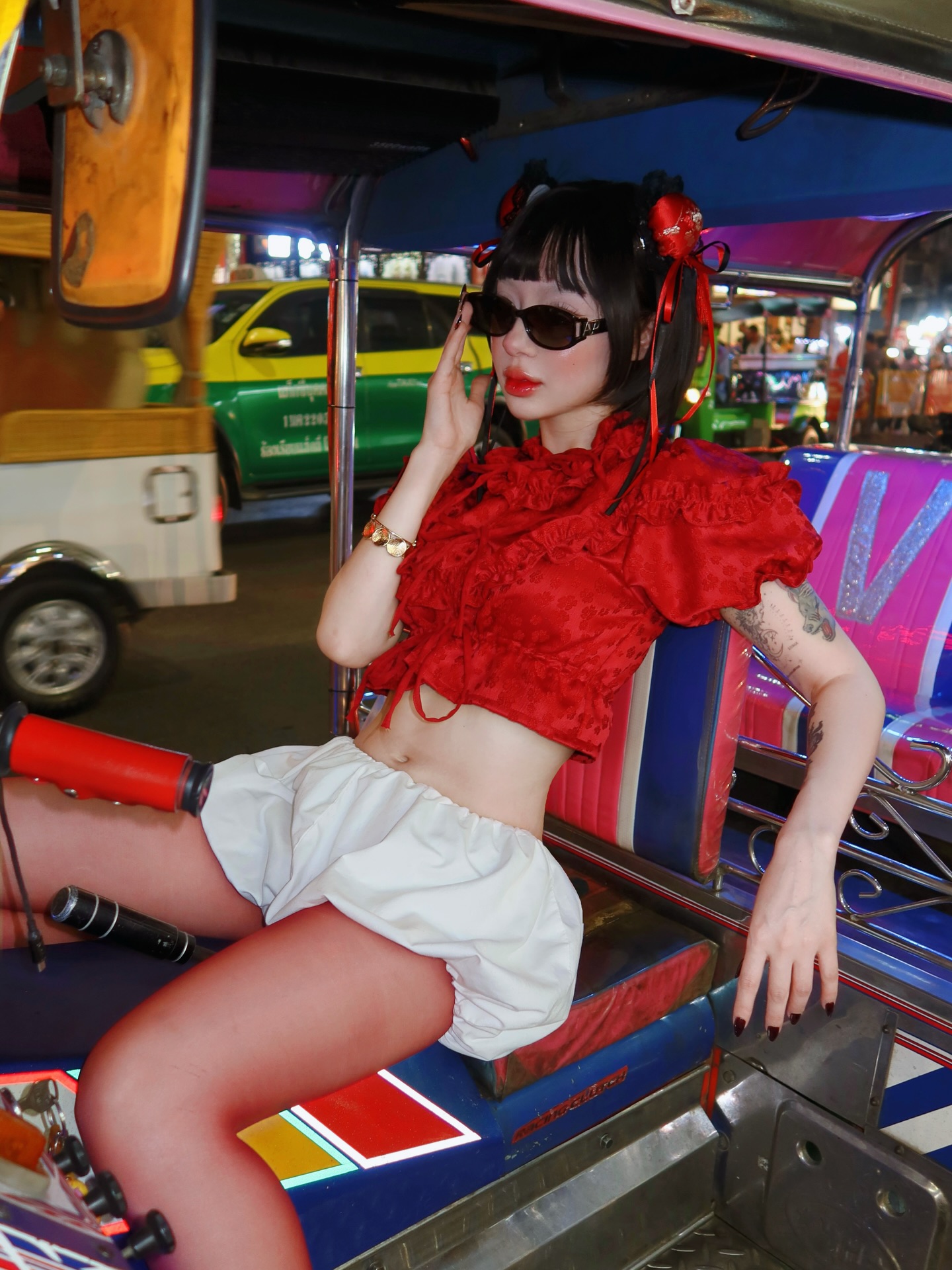 พลอยชมพู - ญานนีน ภารวี ไวเกล