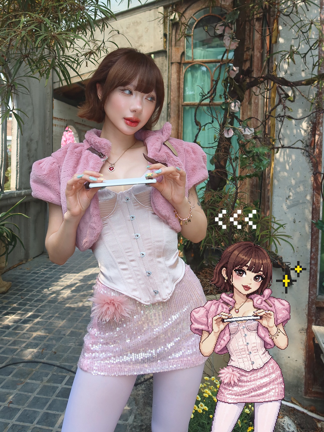 พลอยชมพู - ญานนีน ภารวี ไวเกล