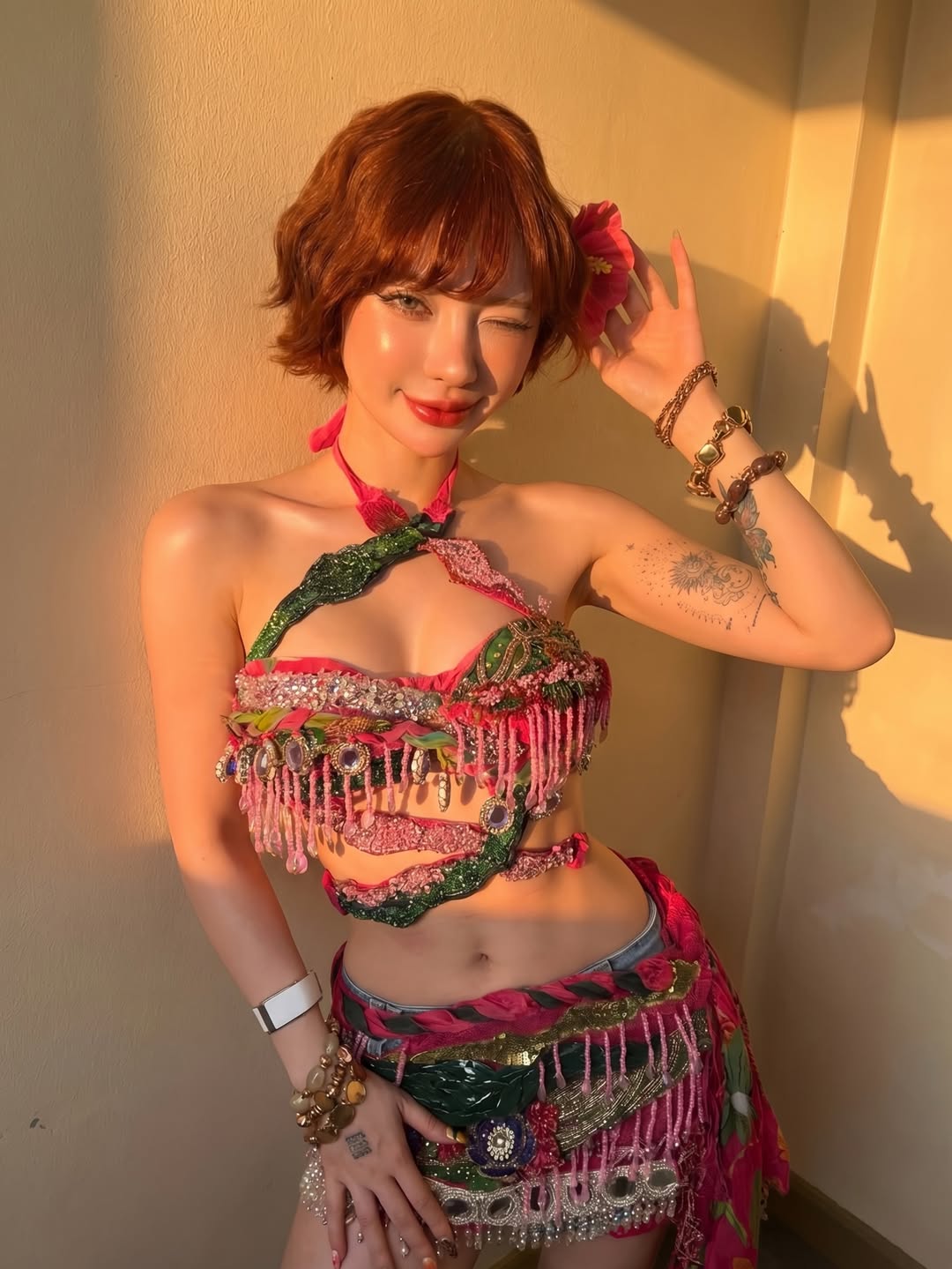 พลอยชมพู - ญานนีน ภารวี ไวเกล