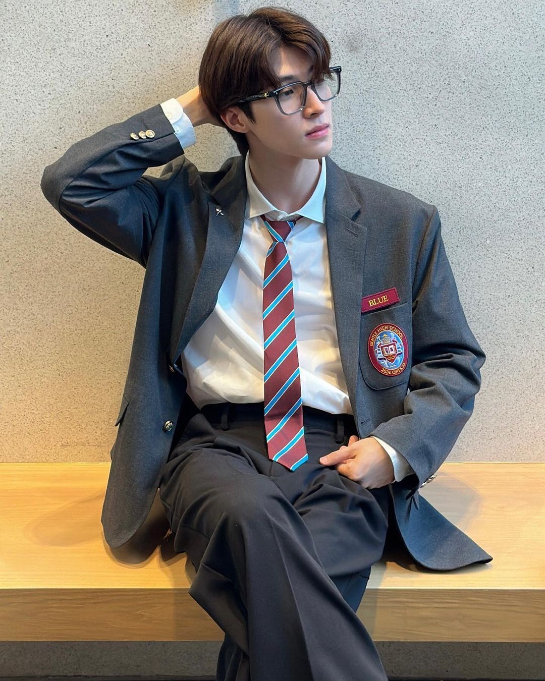 บลู - พงศ์ทิวัตถ์ ตั้งวันเจริญ