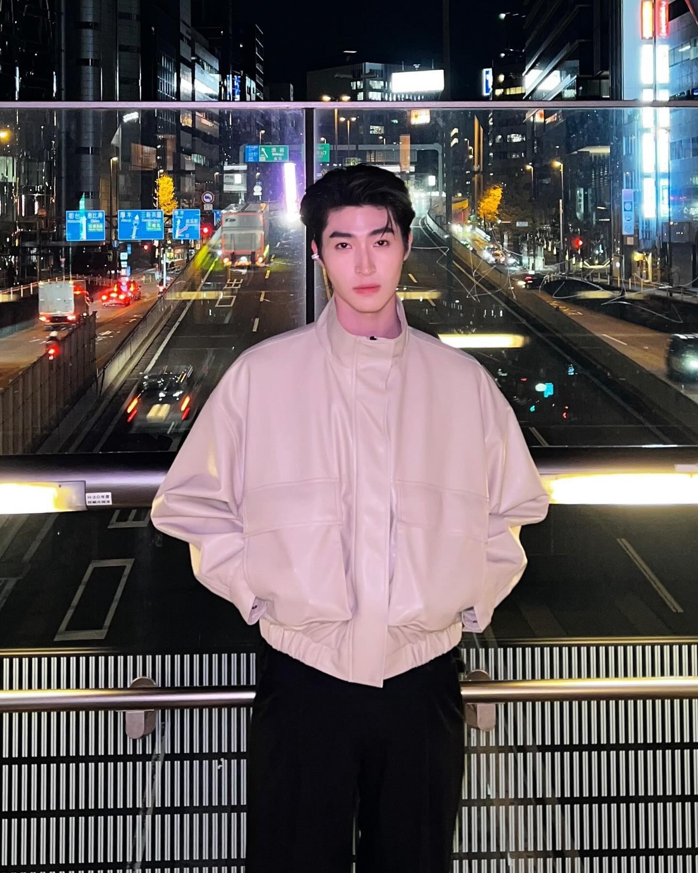 บลู - พงศ์ทิวัตถ์ ตั้งวันเจริญ
