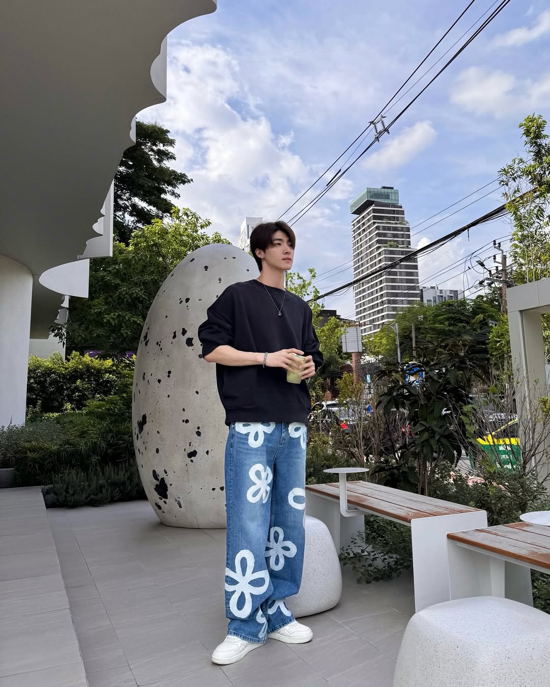 บลู - พงศ์ทิวัตถ์ ตั้งวันเจริญ
