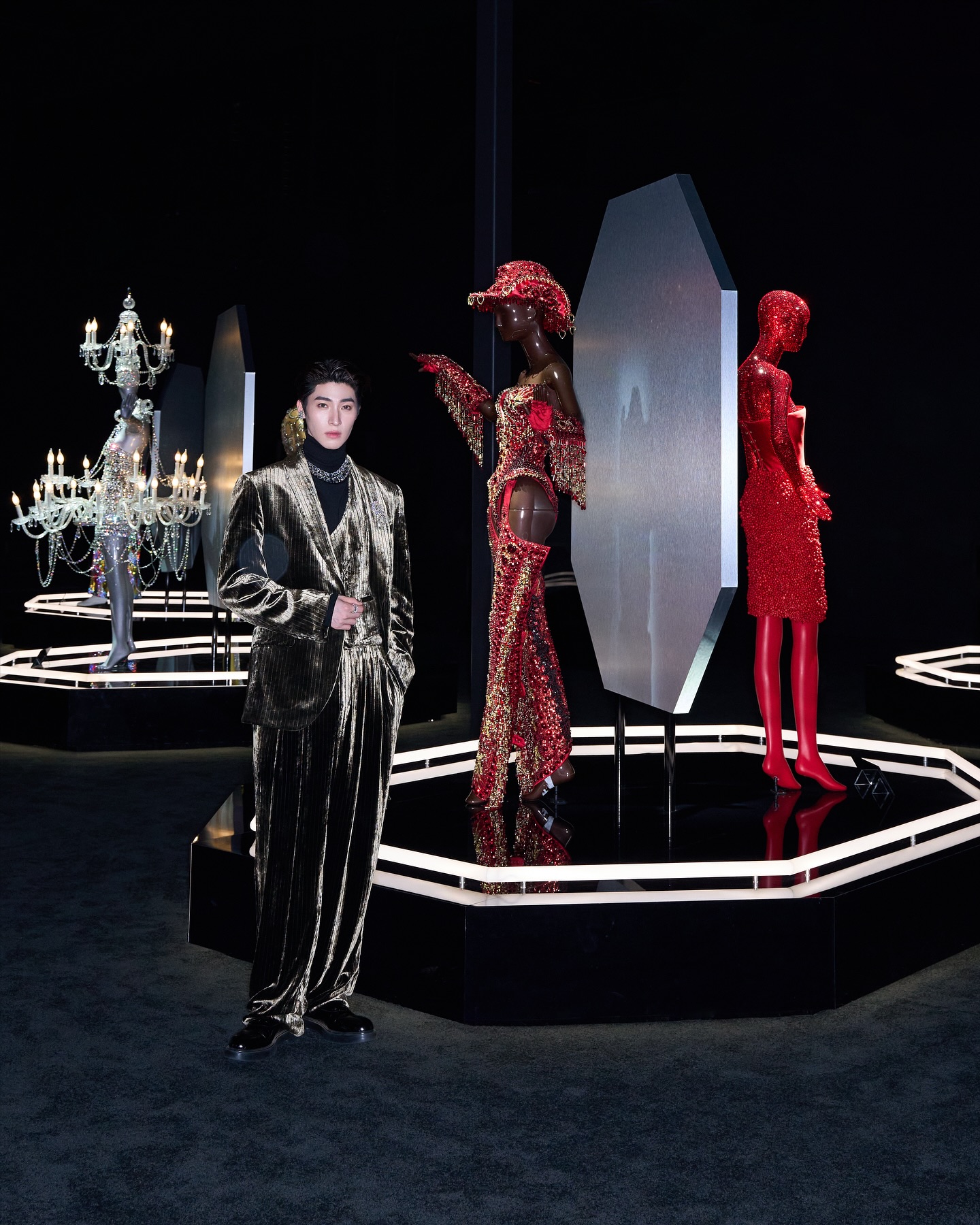 บลู - พงศ์ทิวัตถ์ ตั้งวันเจริญ