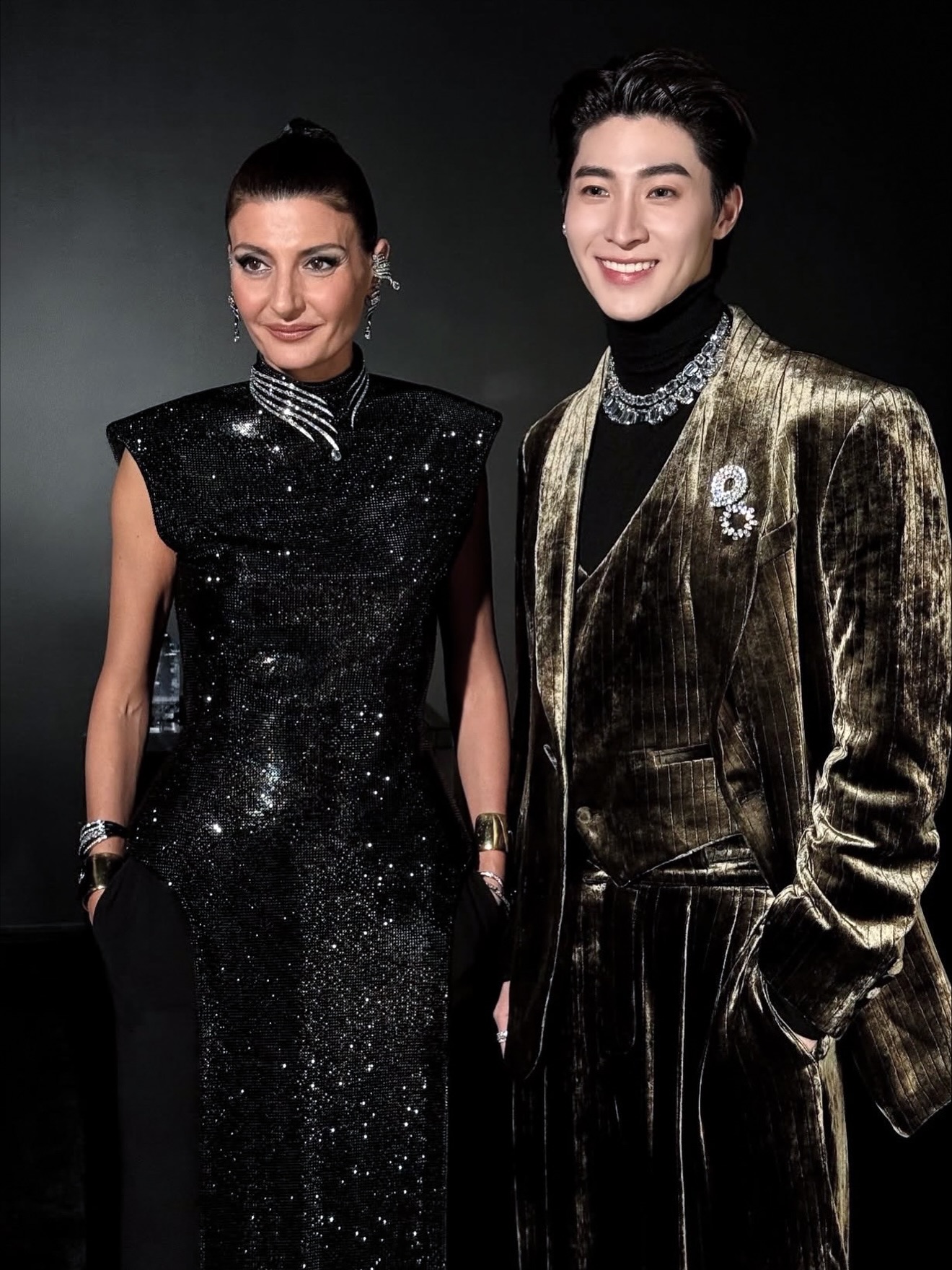 บลู - พงศ์ทิวัตถ์ ตั้งวันเจริญ