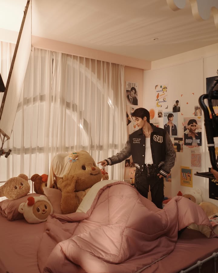 บลู - พงศ์ทิวัตถ์ ตั้งวันเจริญ