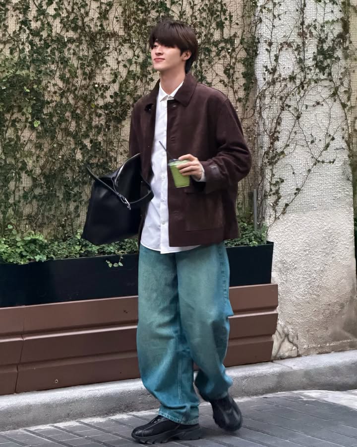 บลู - พงศ์ทิวัตถ์ ตั้งวันเจริญ