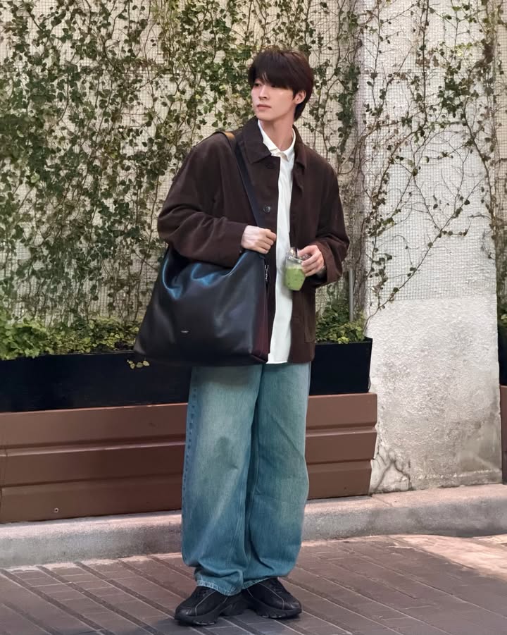 บลู - พงศ์ทิวัตถ์ ตั้งวันเจริญ