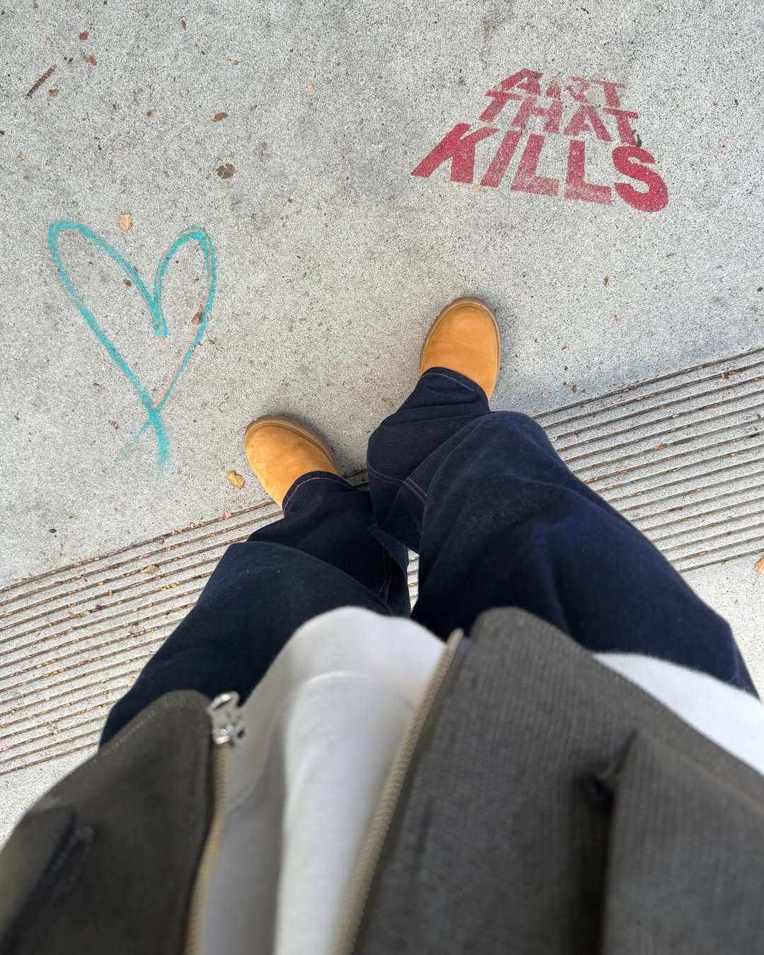 บลู - พงศ์ทิวัตถ์ ตั้งวันเจริญ