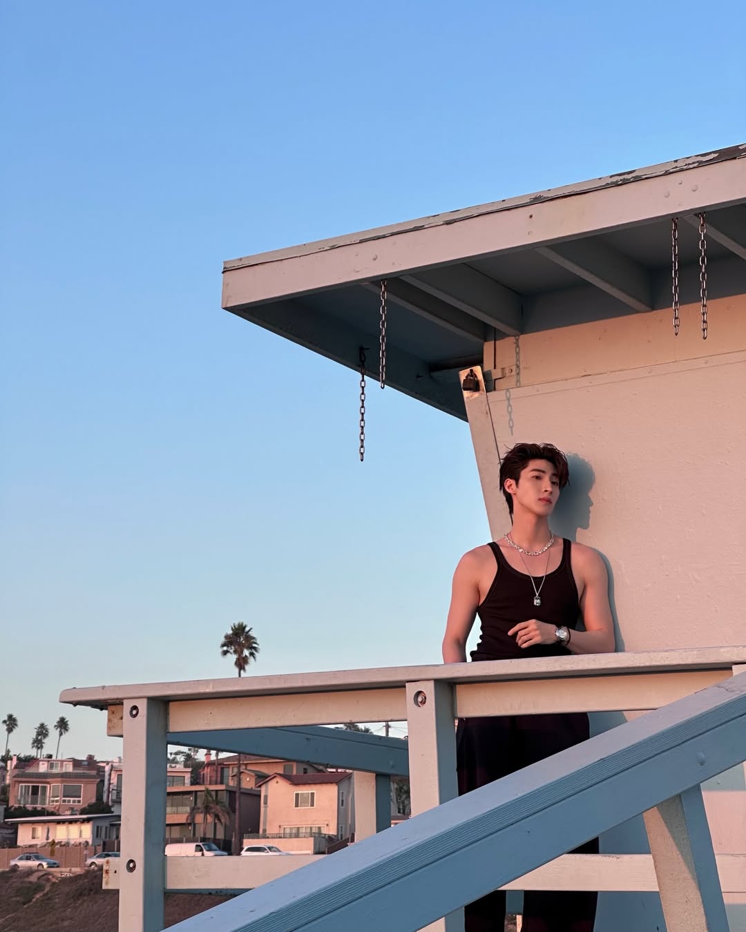 บลู - พงศ์ทิวัตถ์ ตั้งวันเจริญ