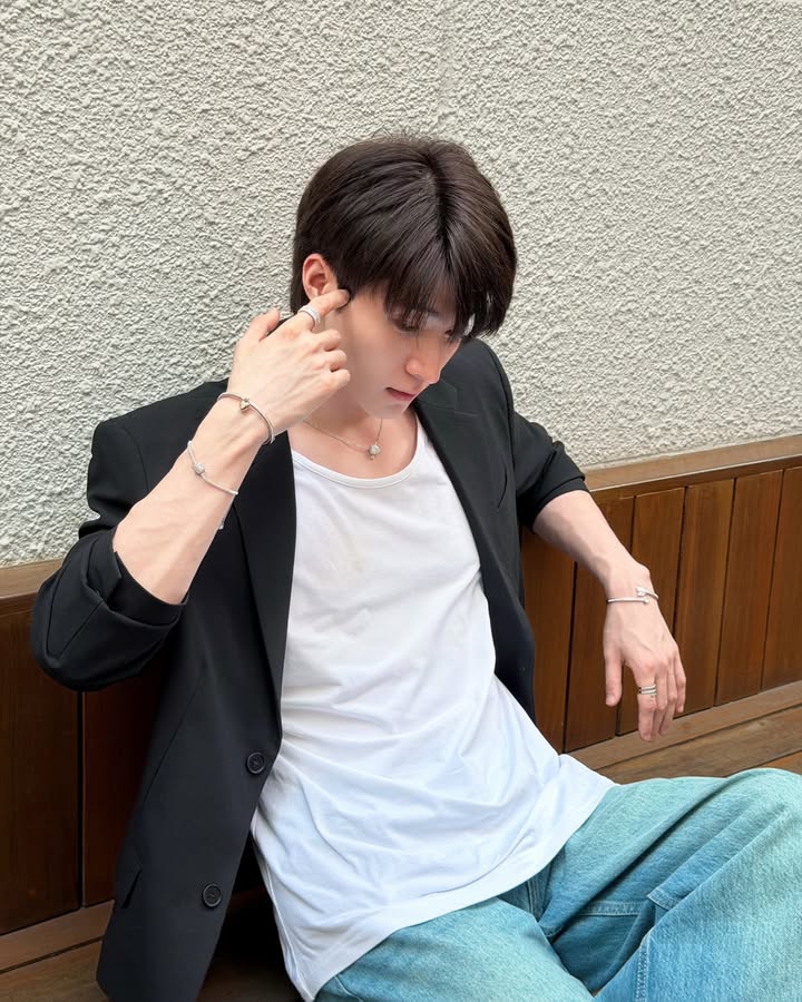 บลู - พงศ์ทิวัตถ์ ตั้งวันเจริญ