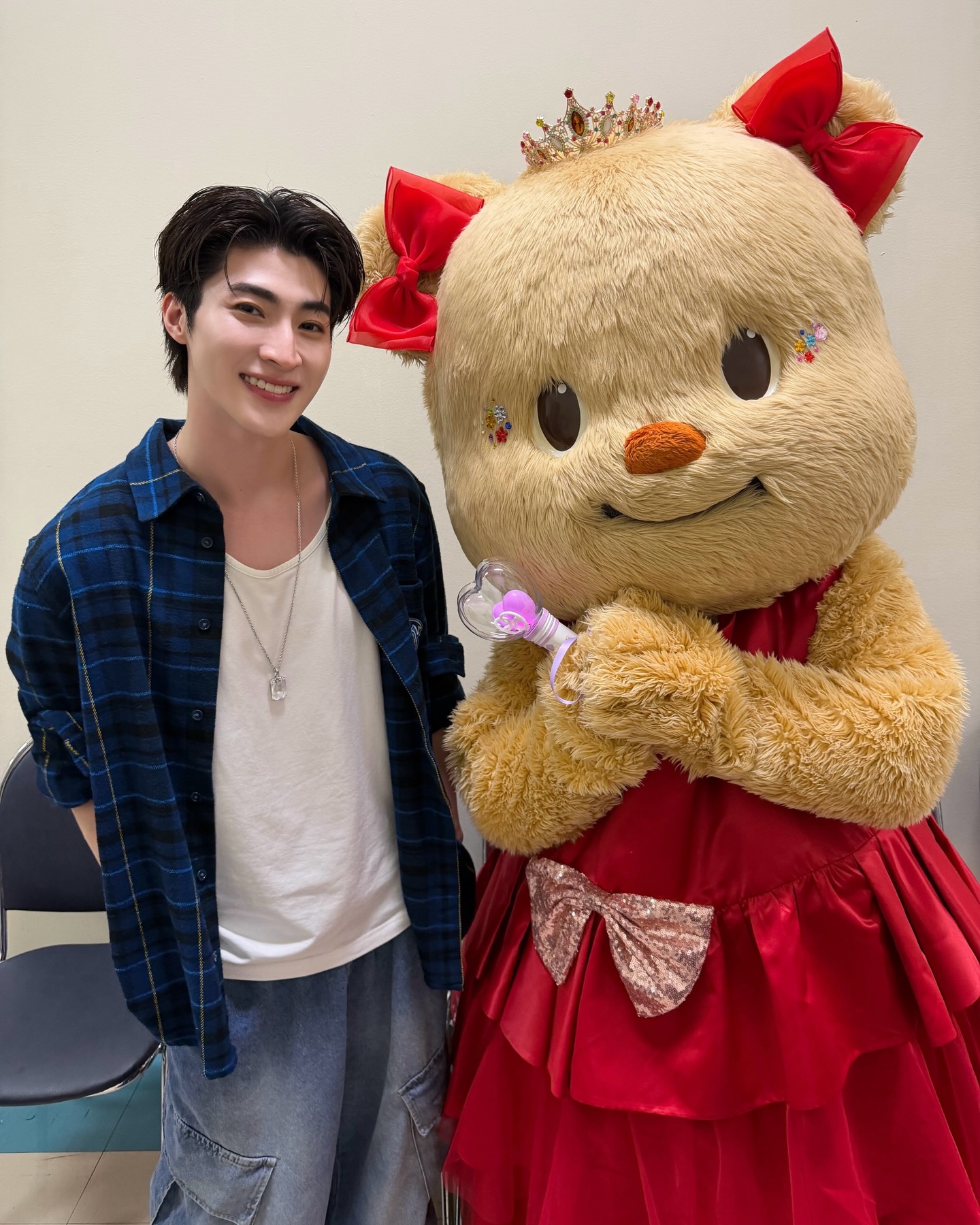 บลู - พงศ์ทิวัตถ์ ตั้งวันเจริญ