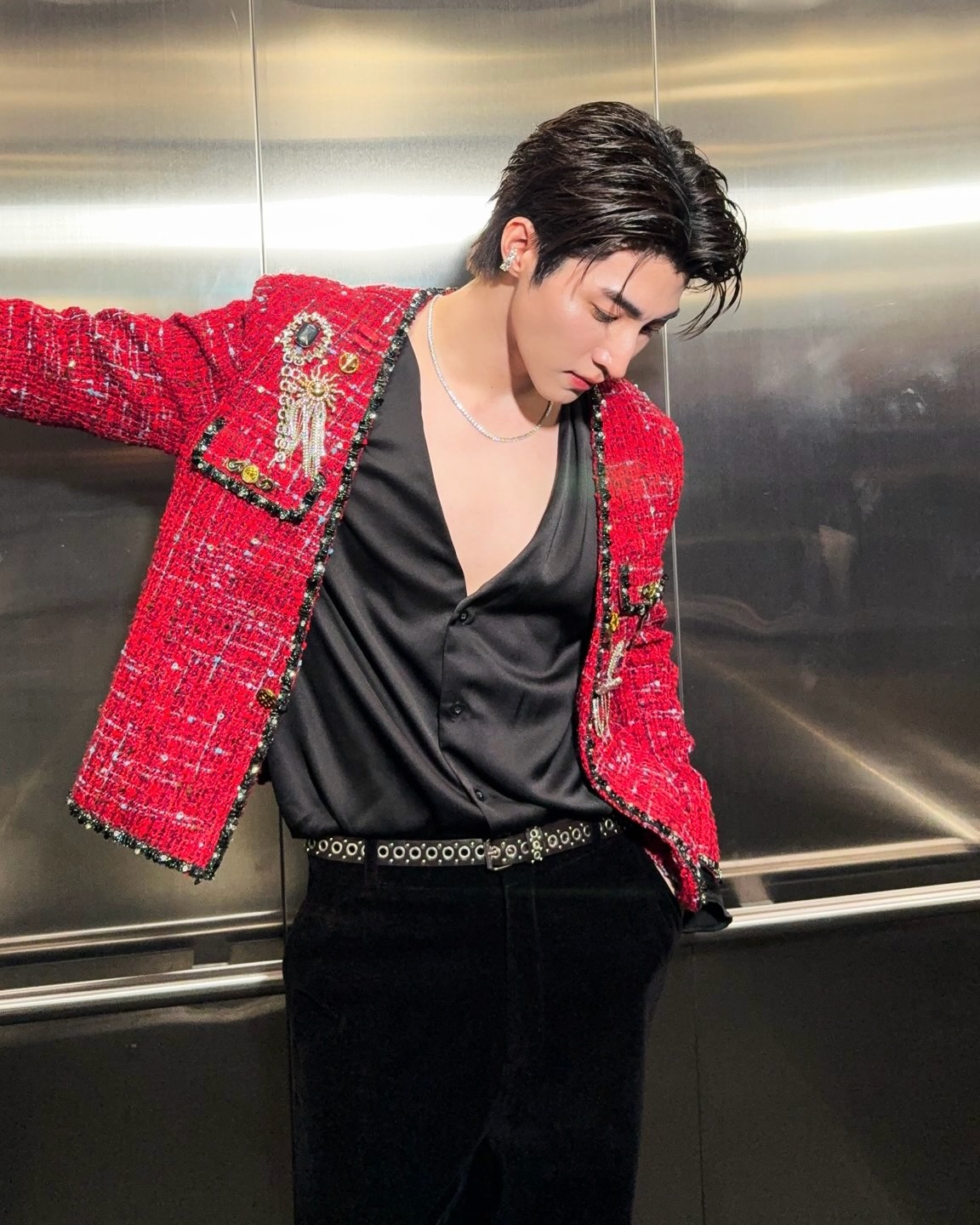 บลู - พงศ์ทิวัตถ์ ตั้งวันเจริญ