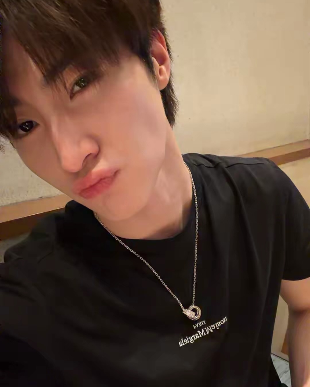 บลู - พงศ์ทิวัตถ์ ตั้งวันเจริญ