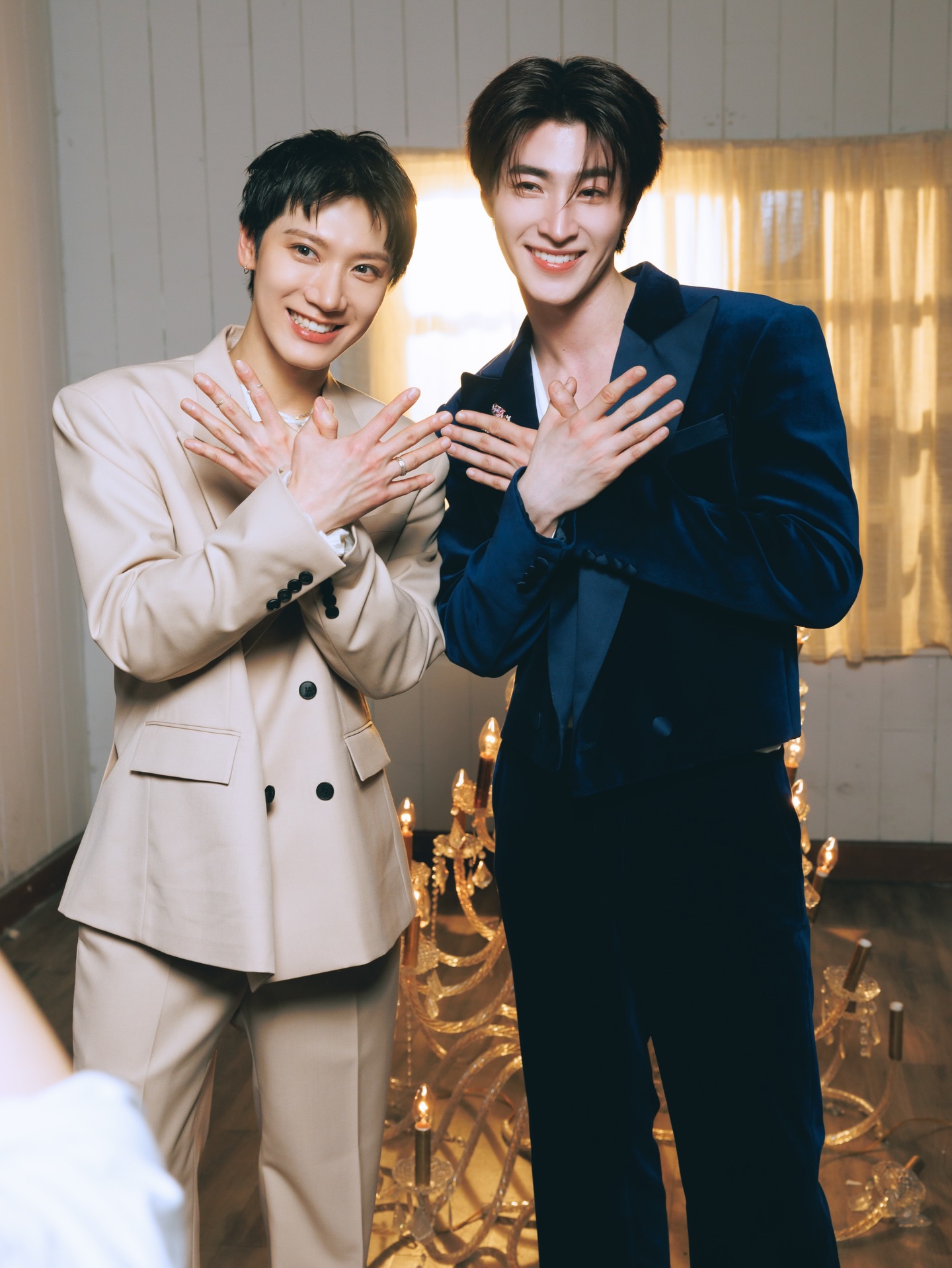 บลู - พงศ์ทิวัตถ์ ตั้งวันเจริญ