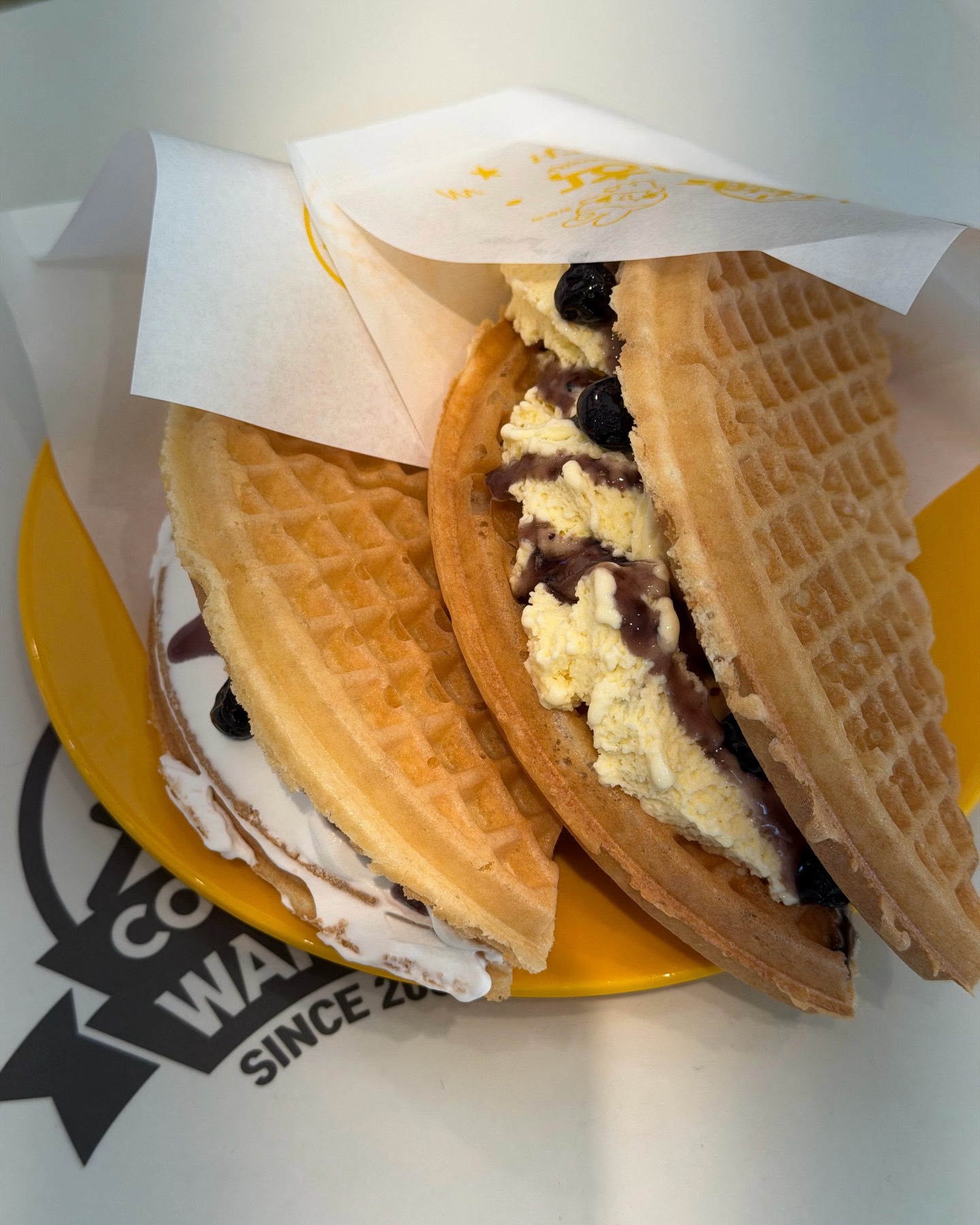 บลู - พงศ์ทิวัตถ์ ตั้งวันเจริญ