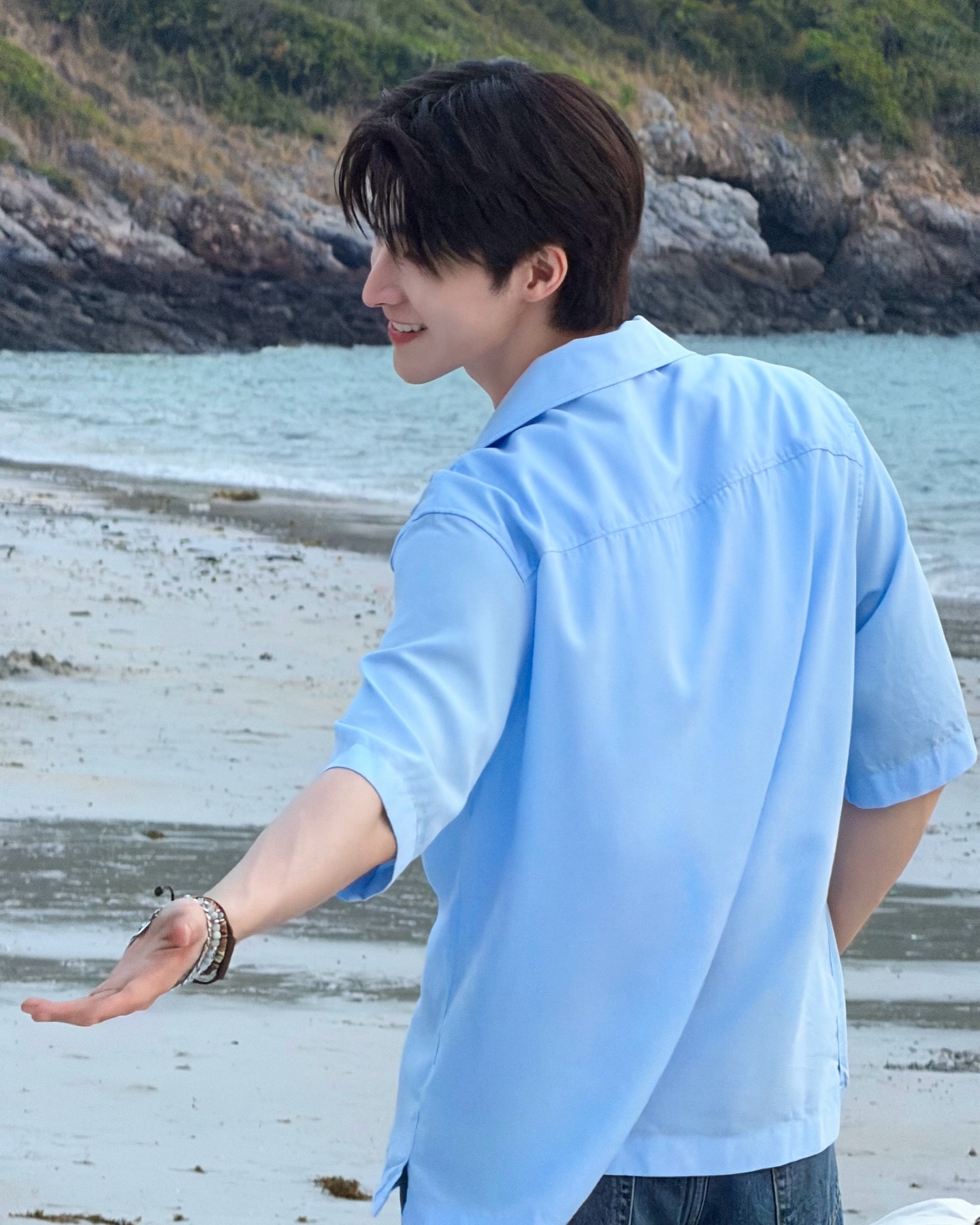 บลู - พงศ์ทิวัตถ์ ตั้งวันเจริญ