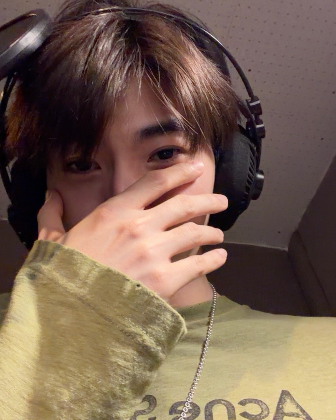 บลู - พงศ์ทิวัตถ์ ตั้งวันเจริญ