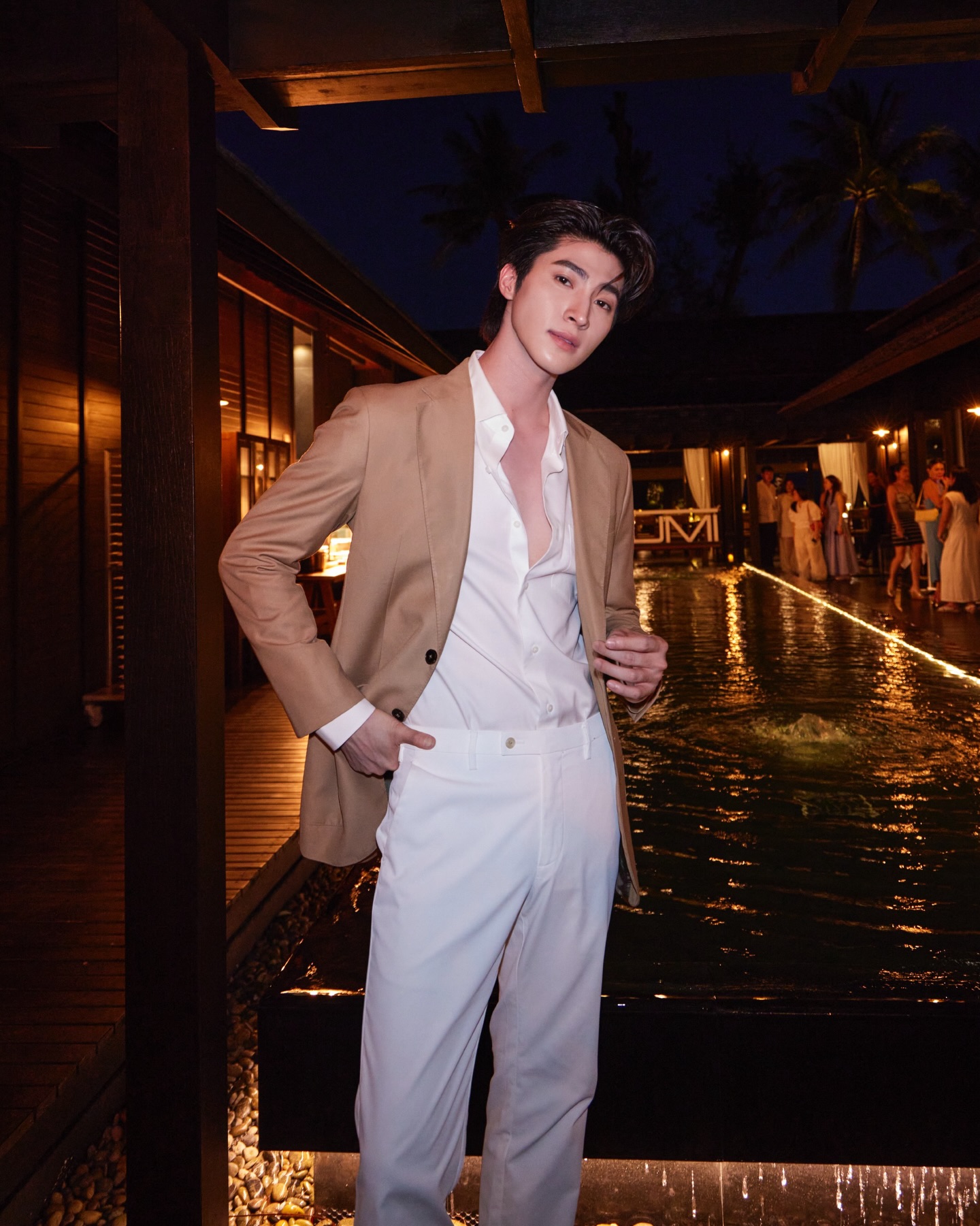 บลู - พงศ์ทิวัตถ์ ตั้งวันเจริญ