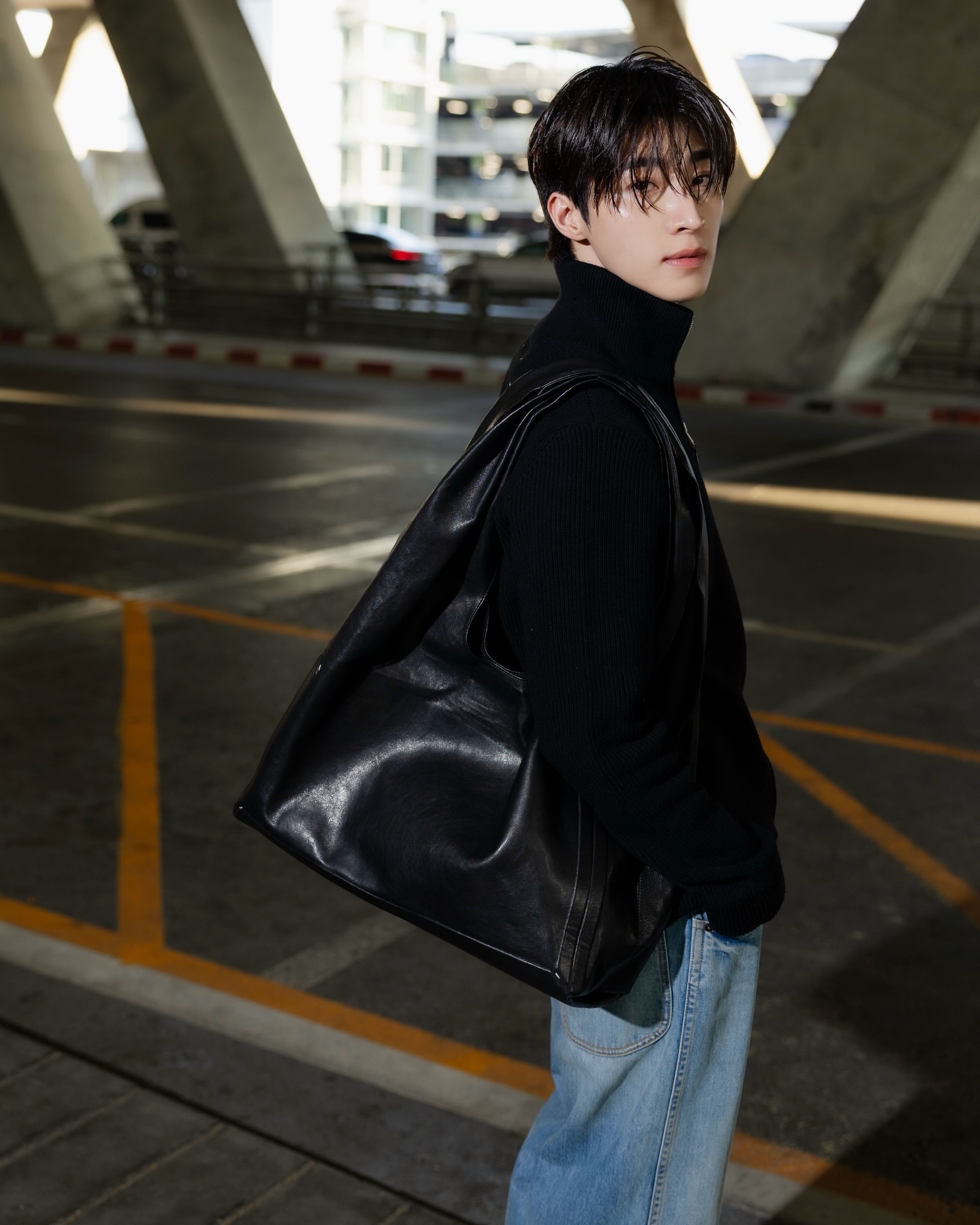 บลู - พงศ์ทิวัตถ์ ตั้งวันเจริญ