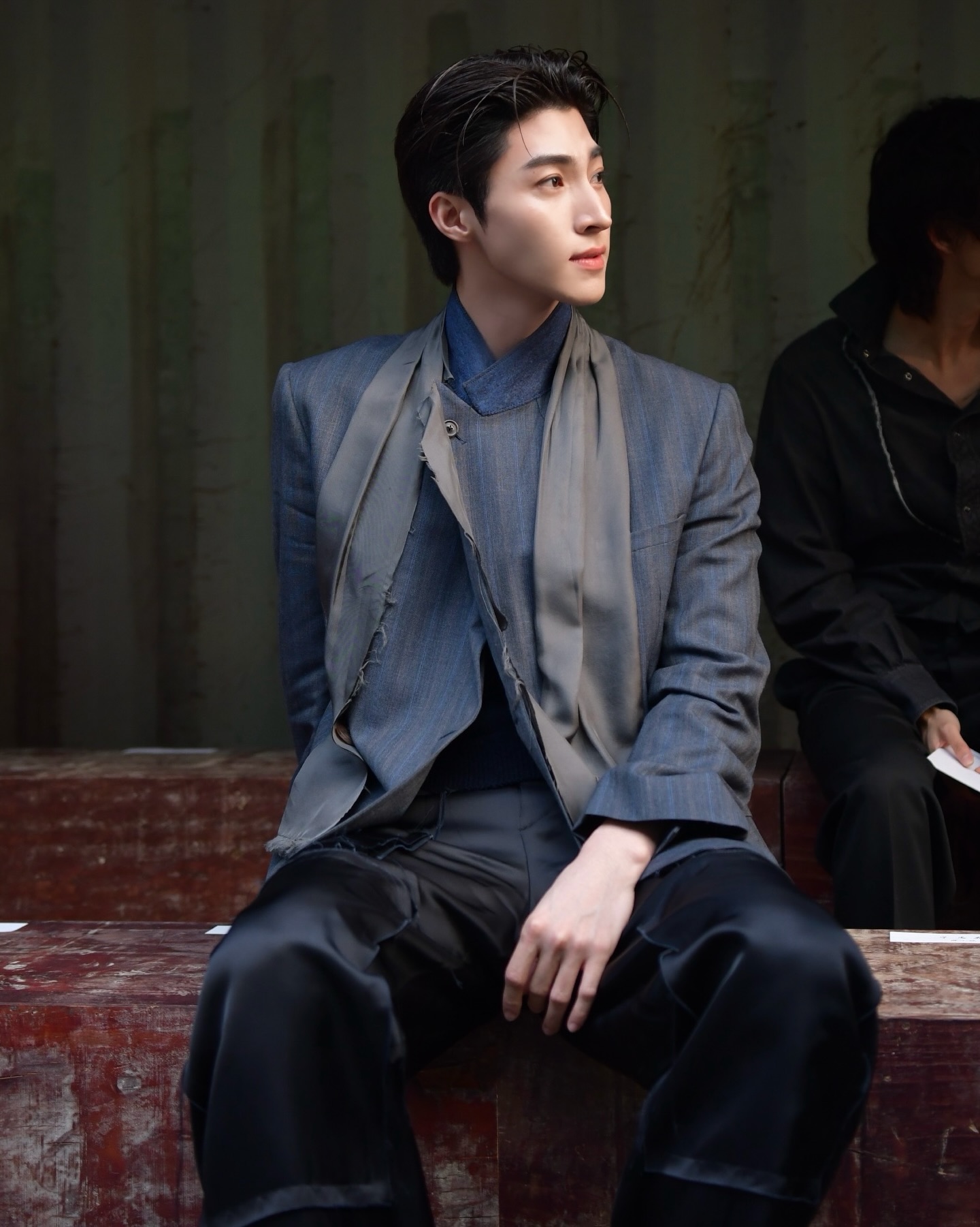 บลู - พงศ์ทิวัตถ์ ตั้งวันเจริญ