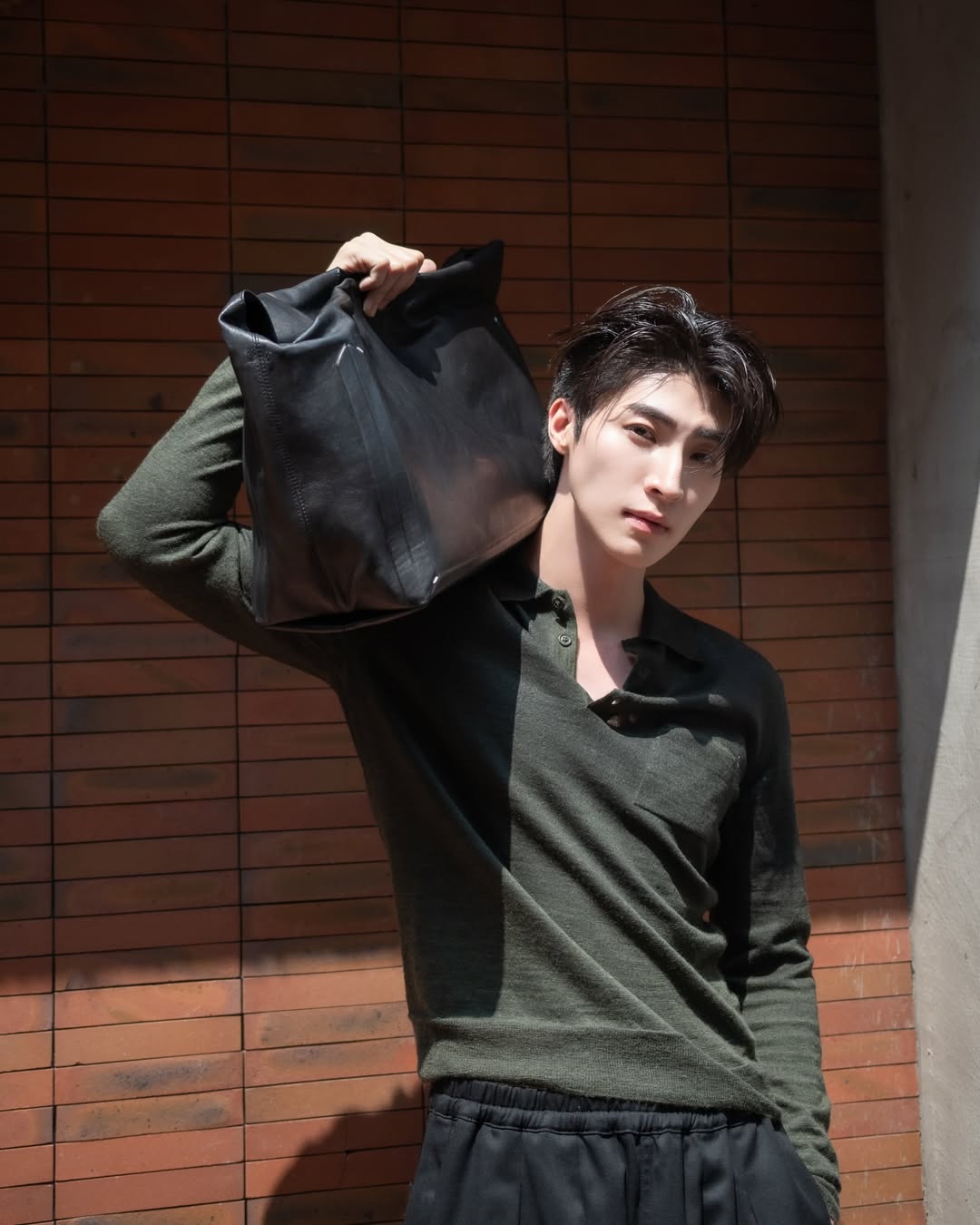 บลู - พงศ์ทิวัตถ์ ตั้งวันเจริญ