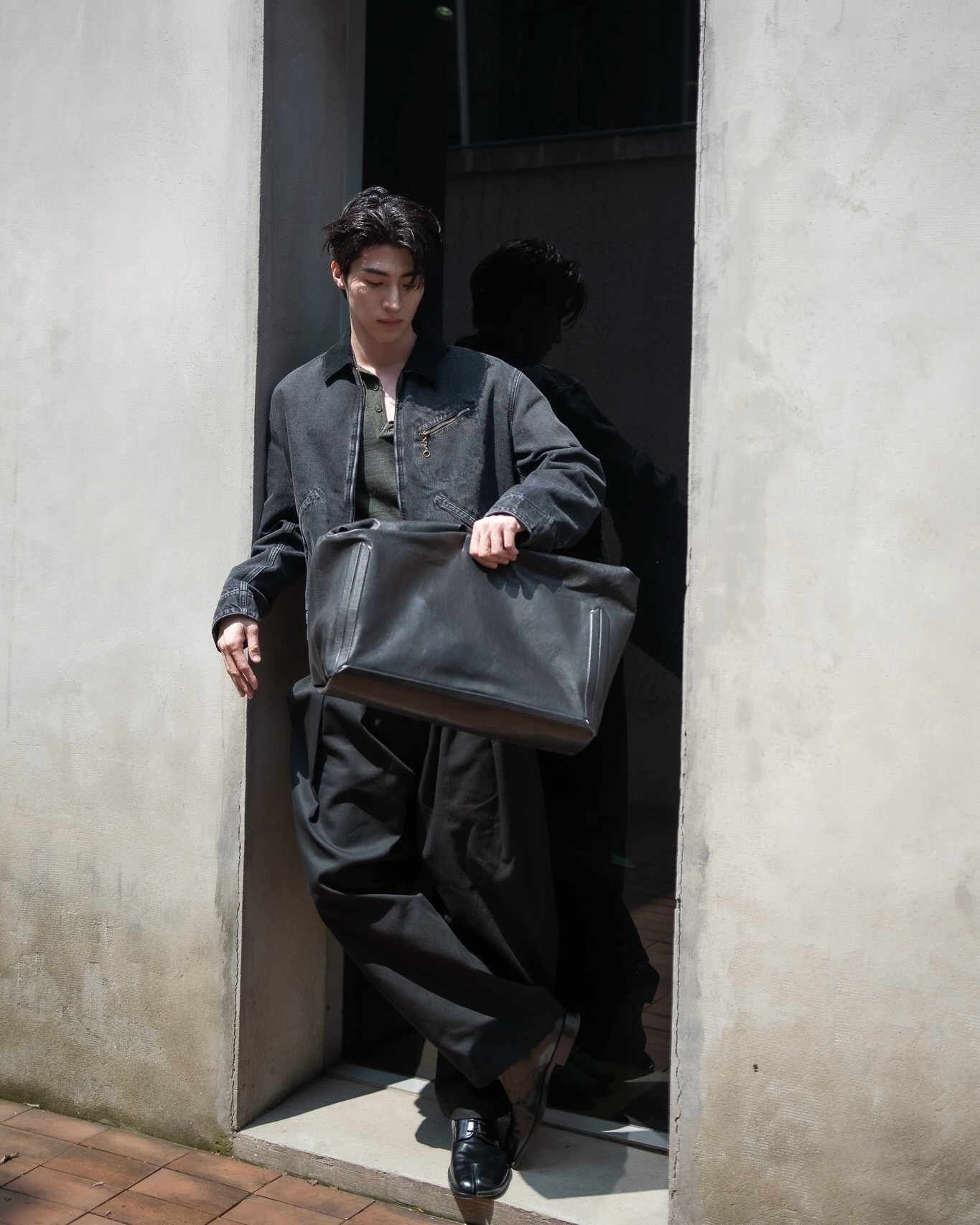 บลู - พงศ์ทิวัตถ์ ตั้งวันเจริญ