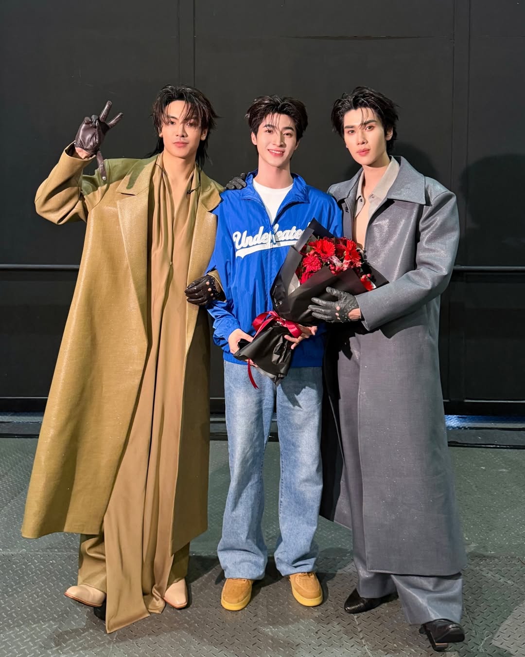 บลู - พงศ์ทิวัตถ์ ตั้งวันเจริญ