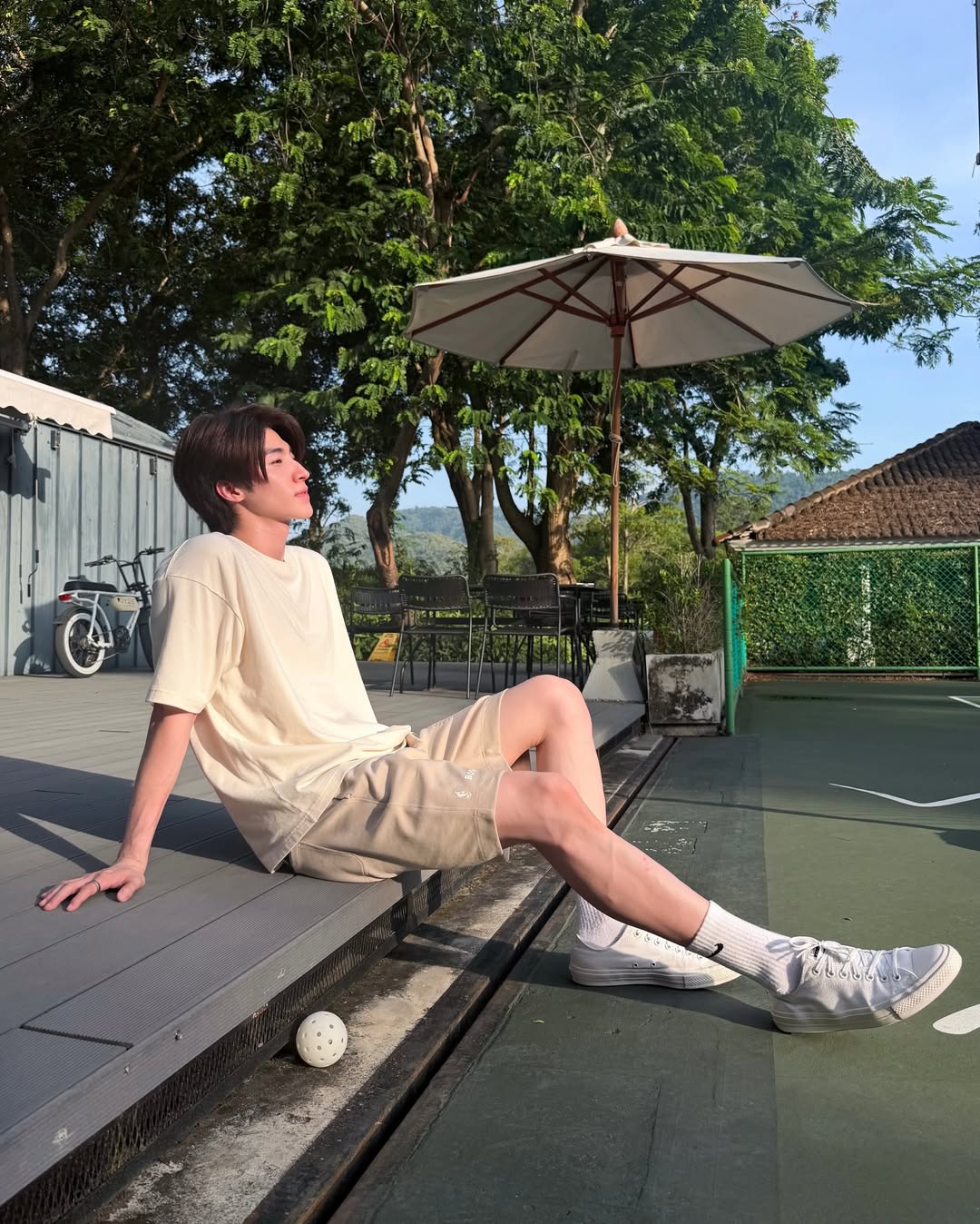 บลู - พงศ์ทิวัตถ์ ตั้งวันเจริญ