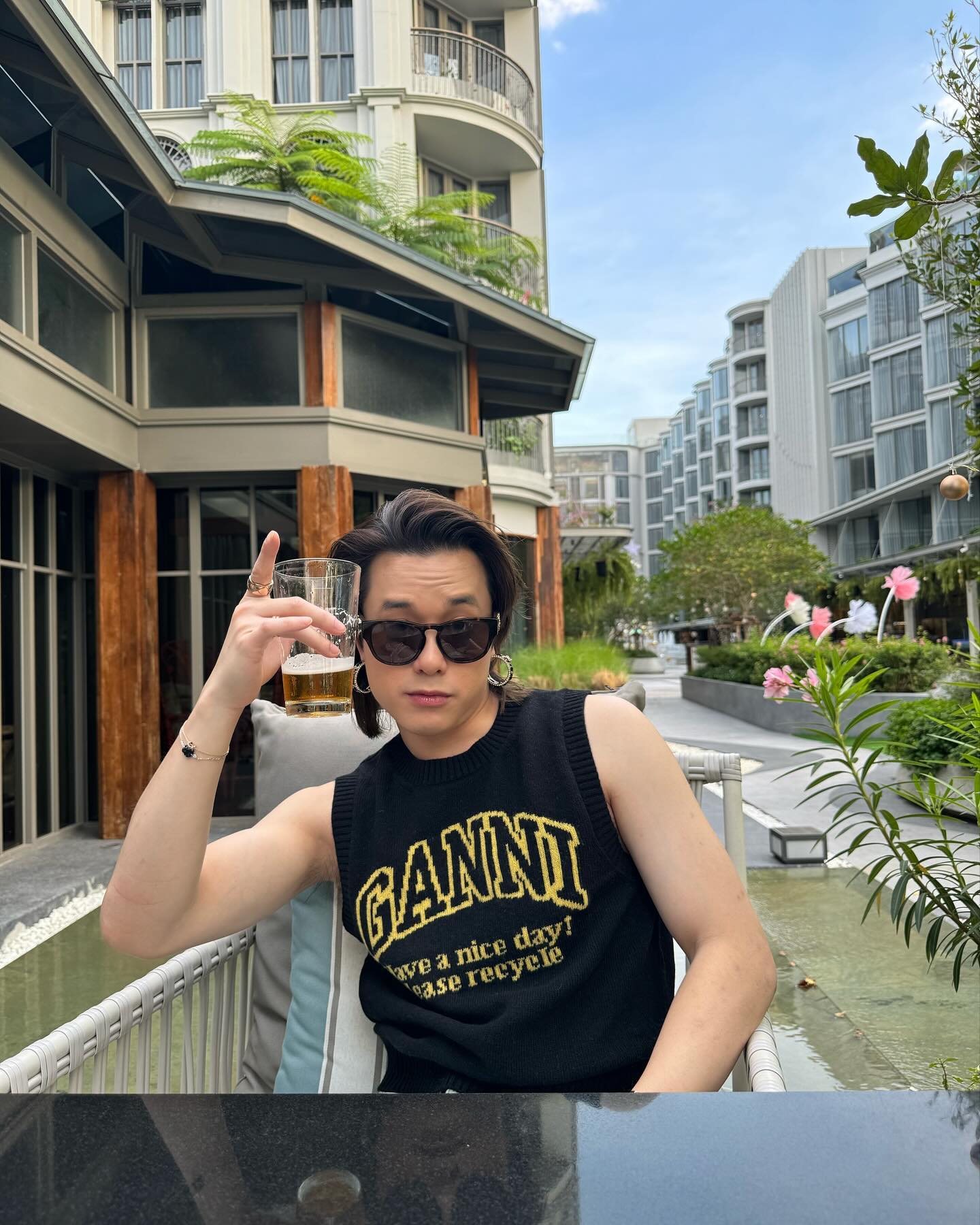 เจมส์ - ธีรดนย์ ศุภพันธุ์ภิญโญ